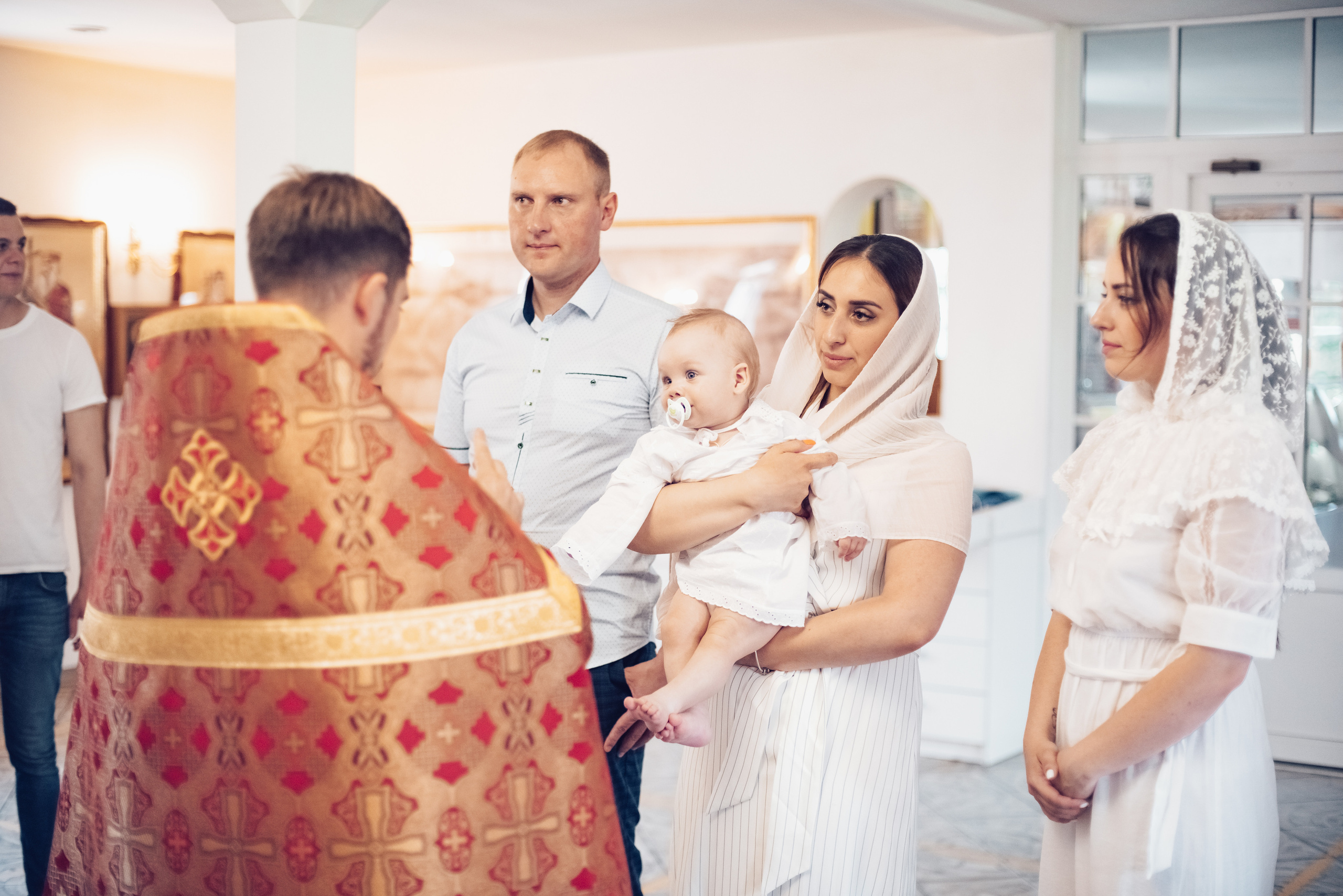 Фотосессия Крещения в Санкт-Петербурге. Фотограф Юлия Кондратьева