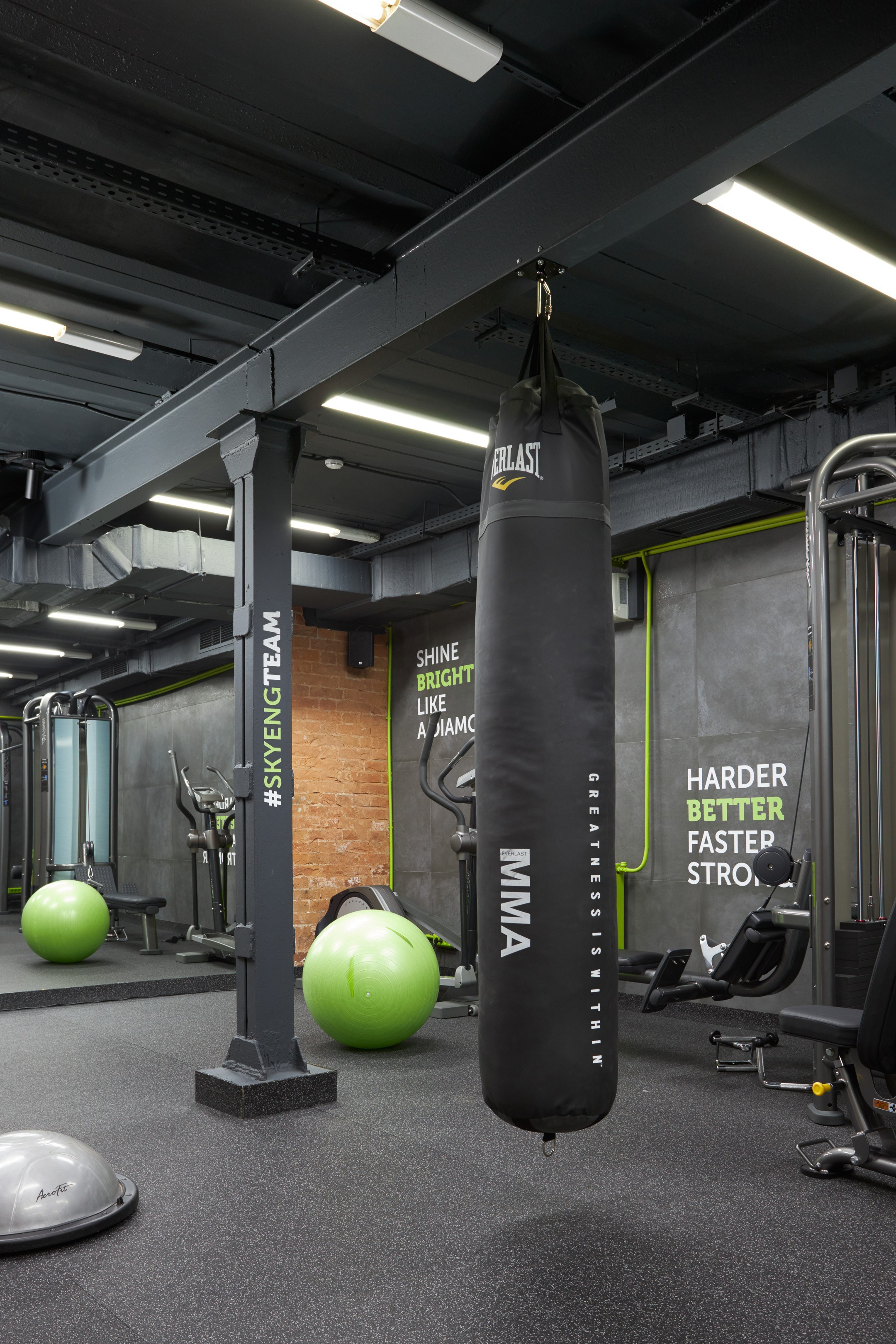 Gym interior - photographer Andrey Dunin