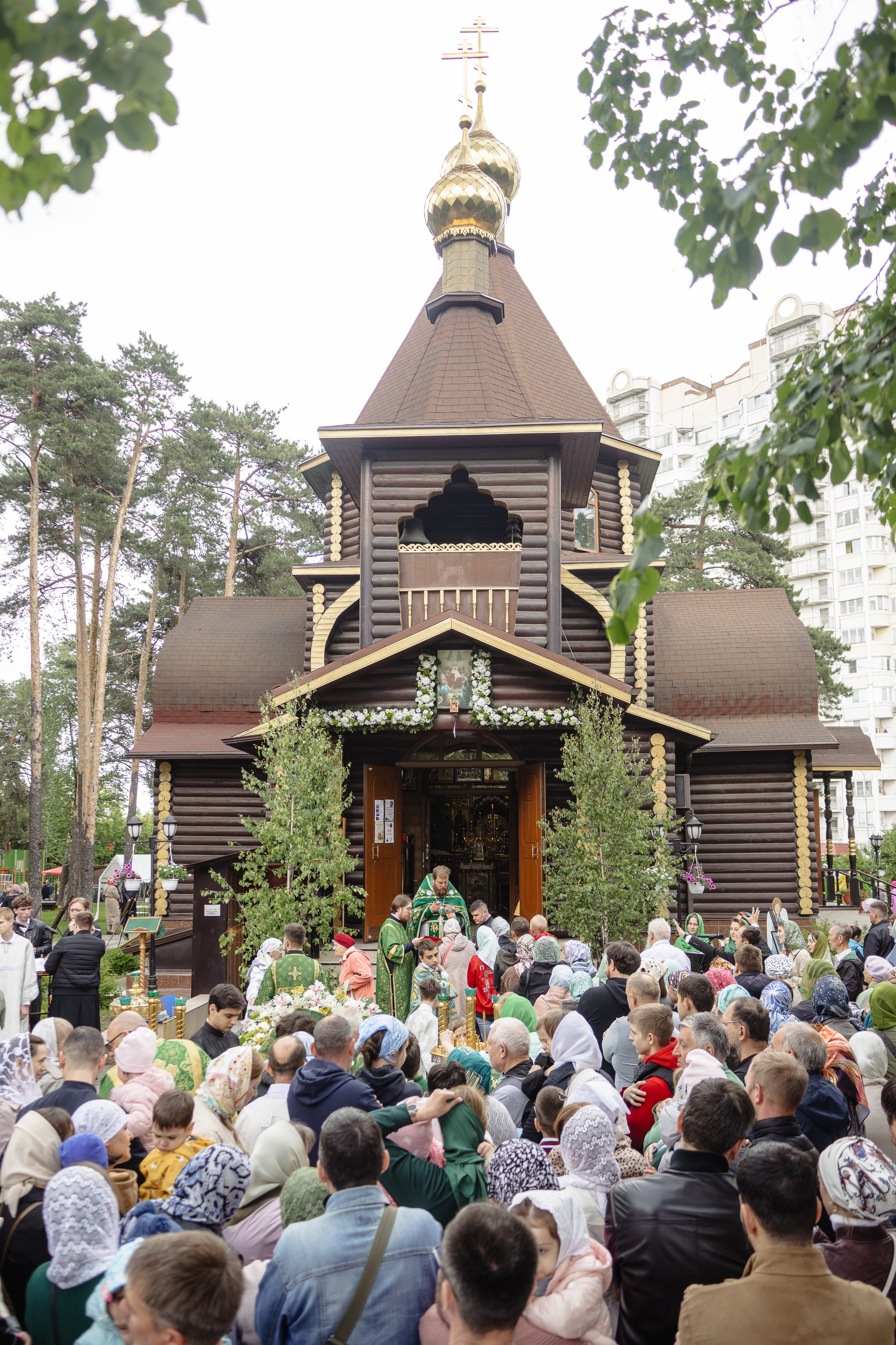 Престольный праздник в храме Троицы Живоначальной. Фотограф Москва/Подмосковье