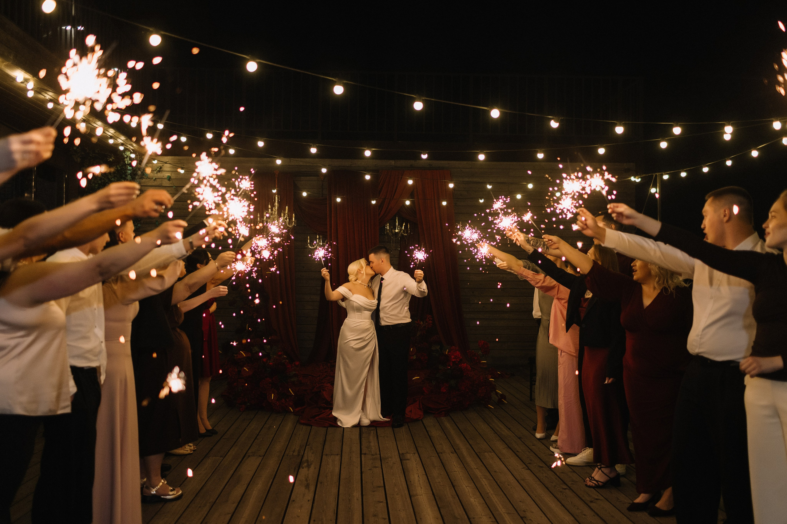 Red ahd love. Свадебный фотограф в Краснодаре Булатова Наталия