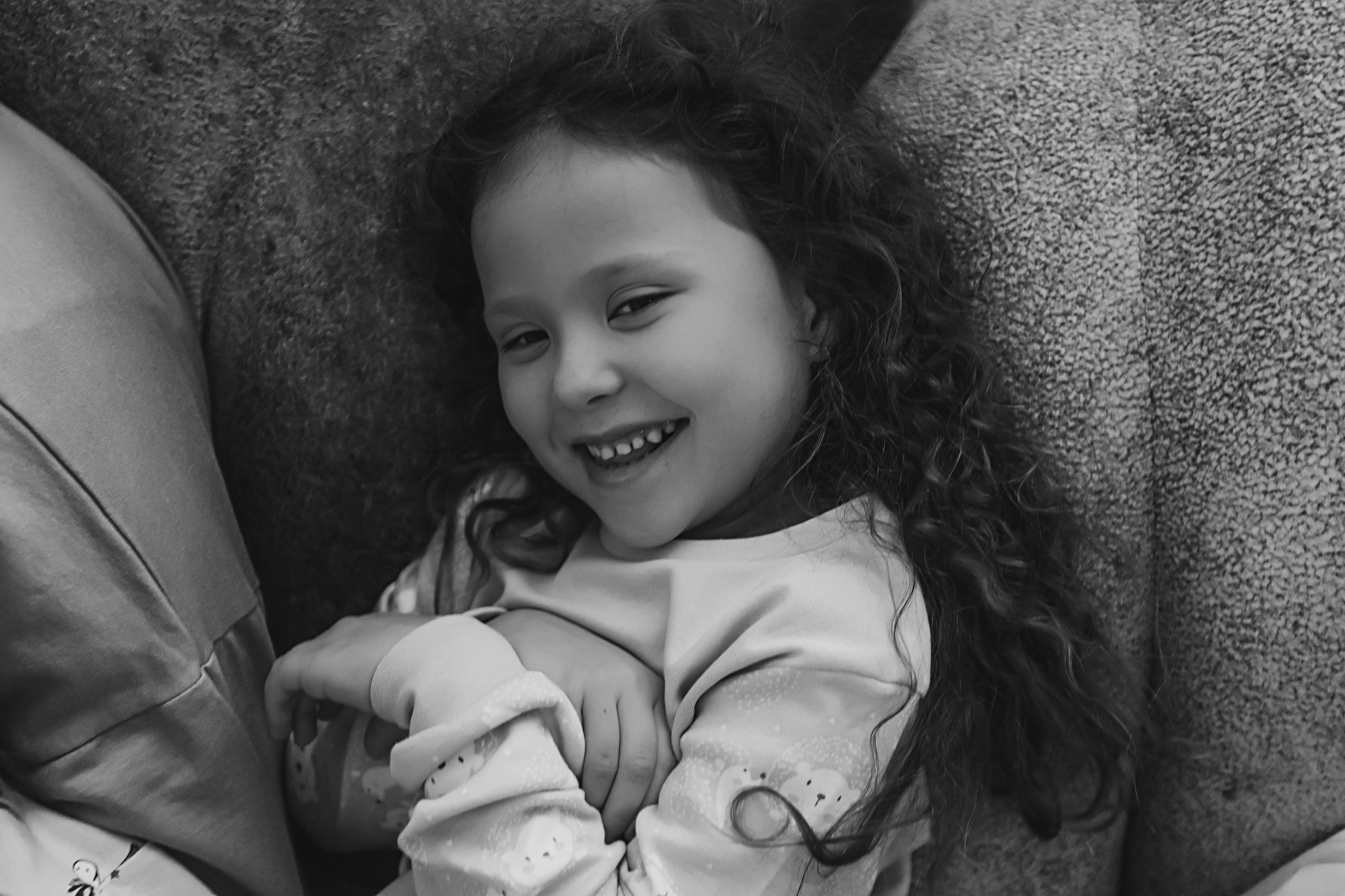 Большая семья репортаж. Семейный фотограф Тюмень, фотограф на роды Салмина Мария