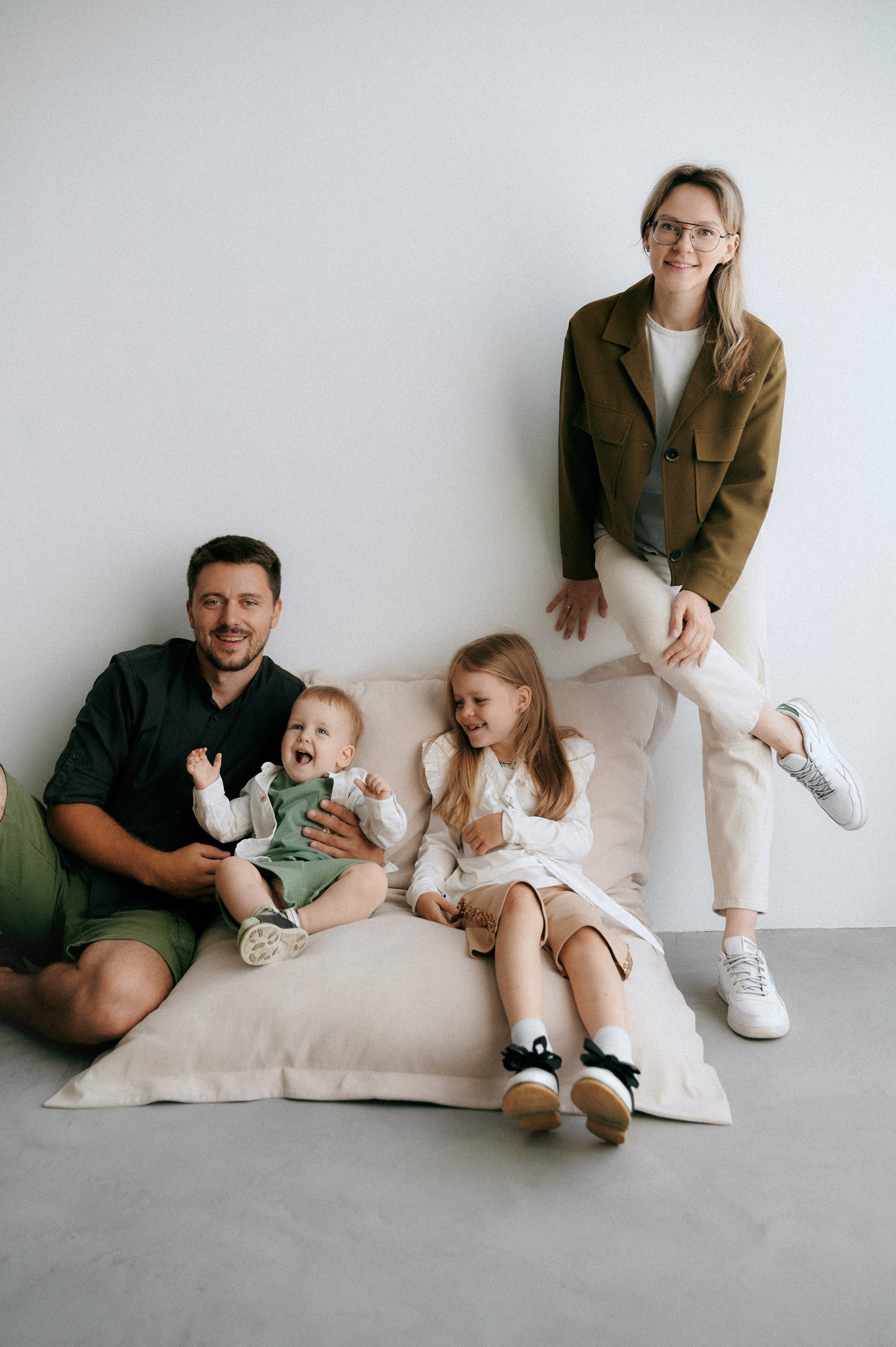 Виолетта&Павел, Кристина, Костя. Фотограф Регина С