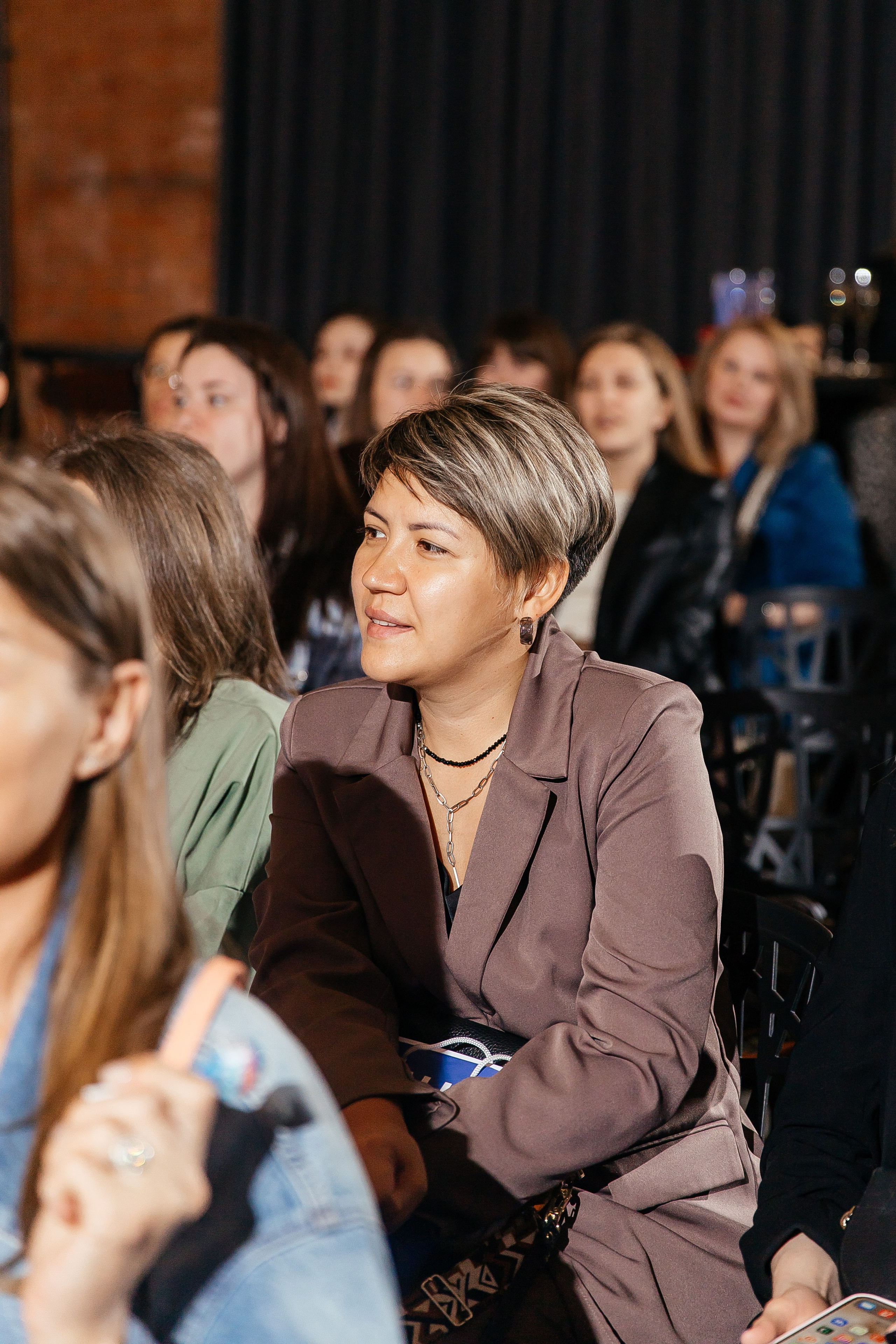 Презентация новинок систем света Maytoni в One way loft. Фотограф в Красноярске Надежда Воскресенская