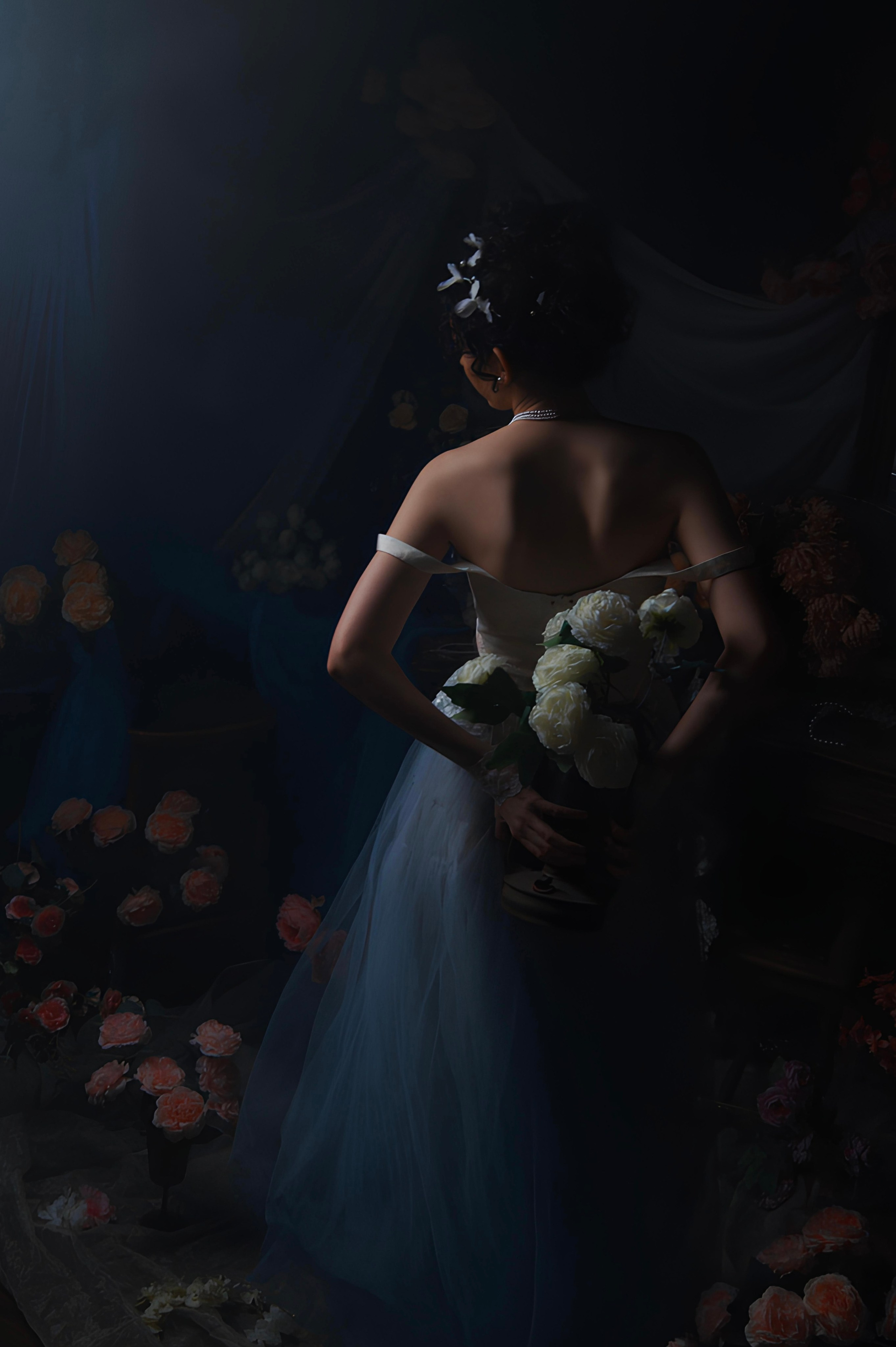 «Весенняя фотосессия с цветами». Фотограф в Санкт-Петербурге — фотопрогулки и фотосессии