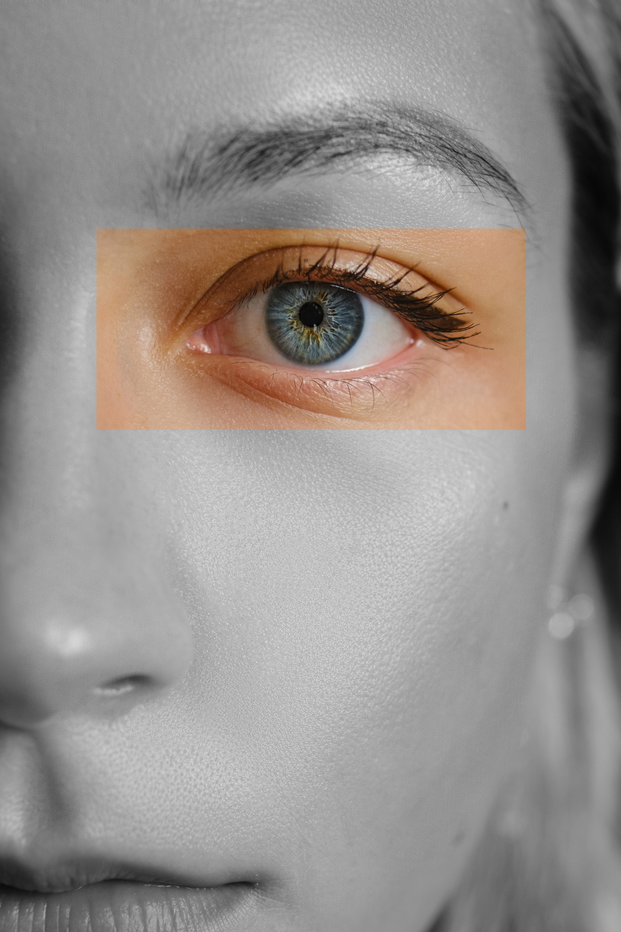 Valerie for Model Comp Card. Photographer | Retoucher