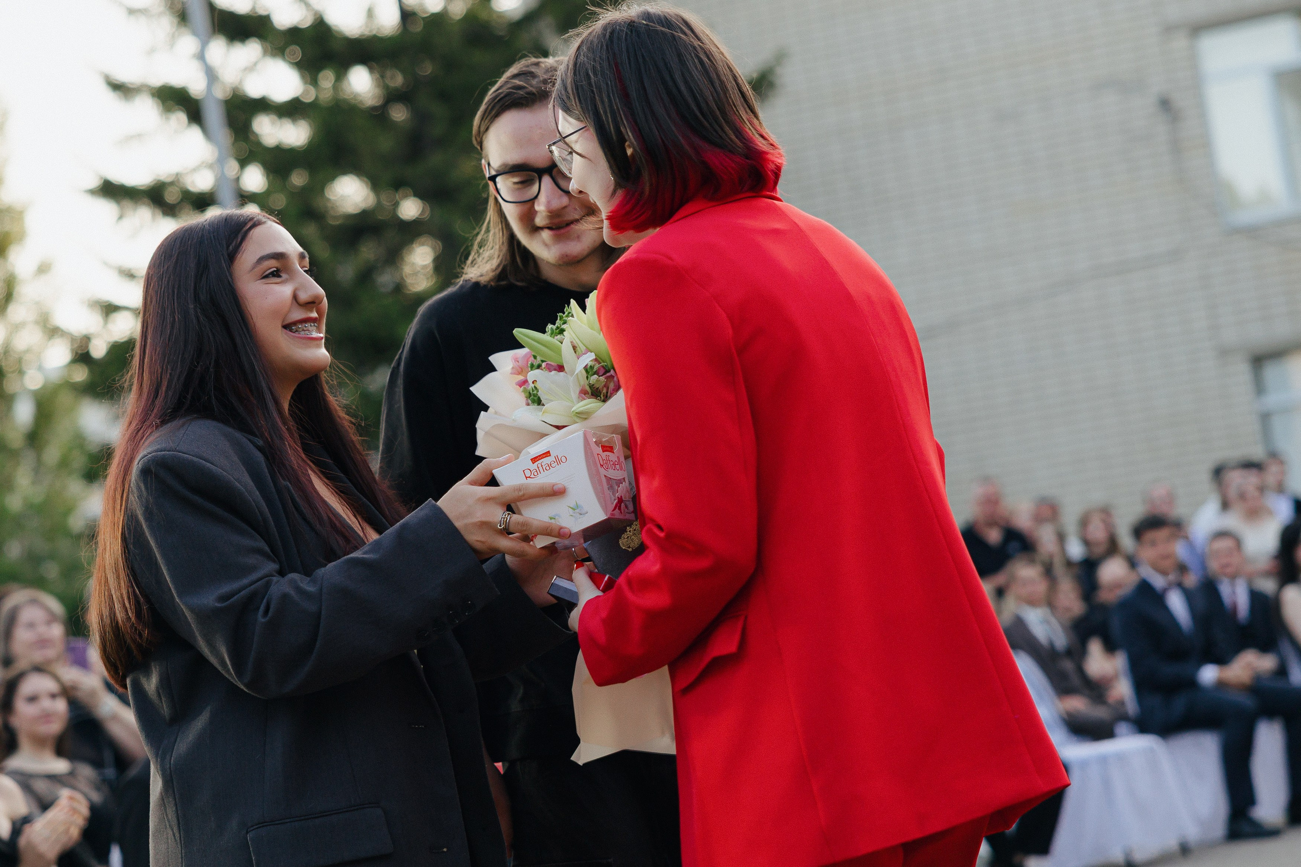 Вручение аттестатов. Свадебный фотограф Роман Еремеев