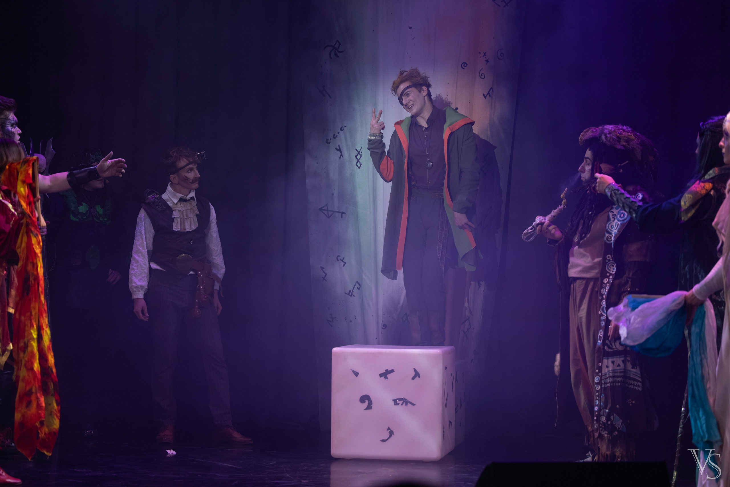 Книга стихий 25.01. Фотограф Виктор Степанов