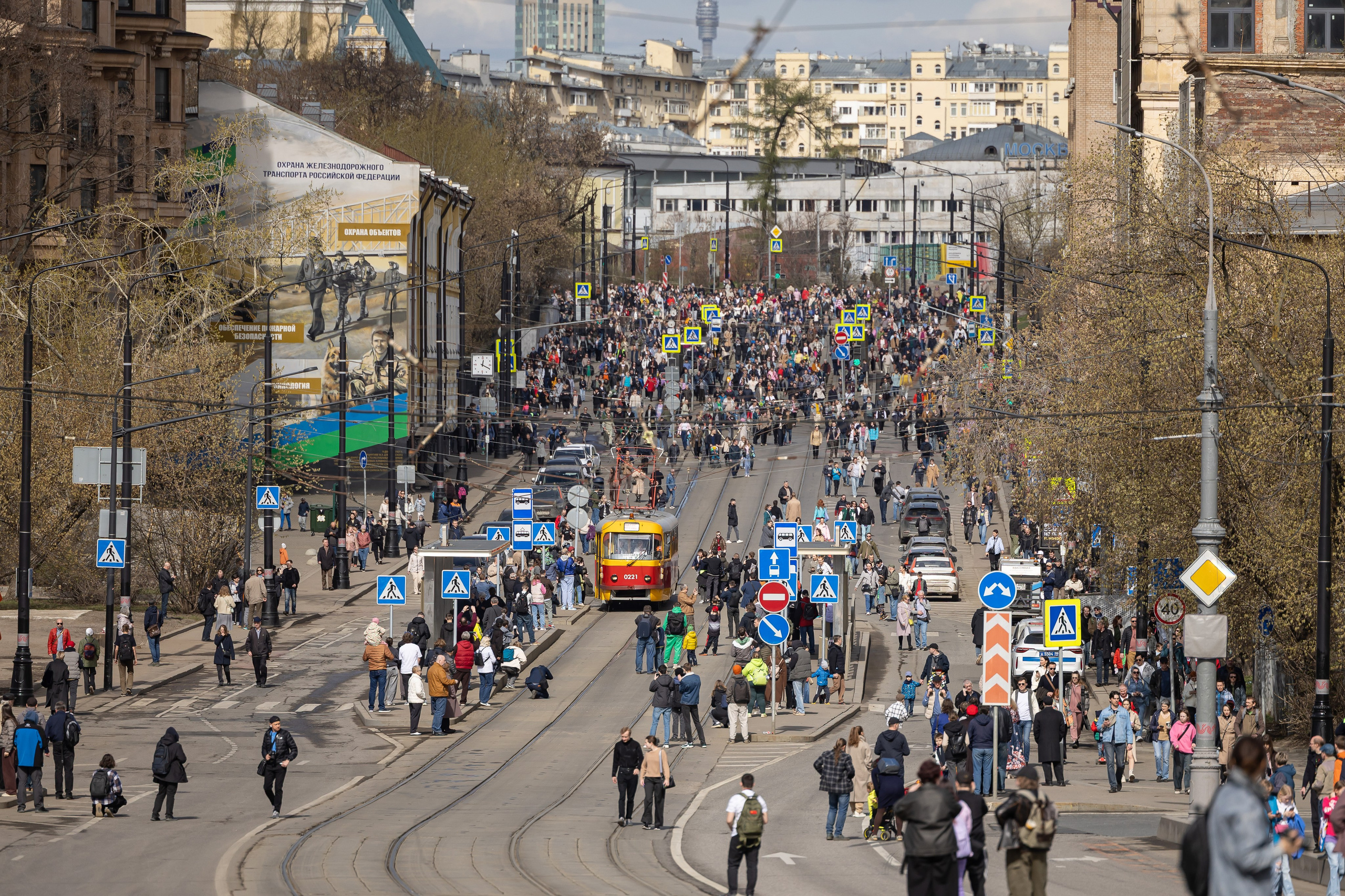 Парад трамваев 4 апреля в Москве. Фотограф Владимир Охрименко