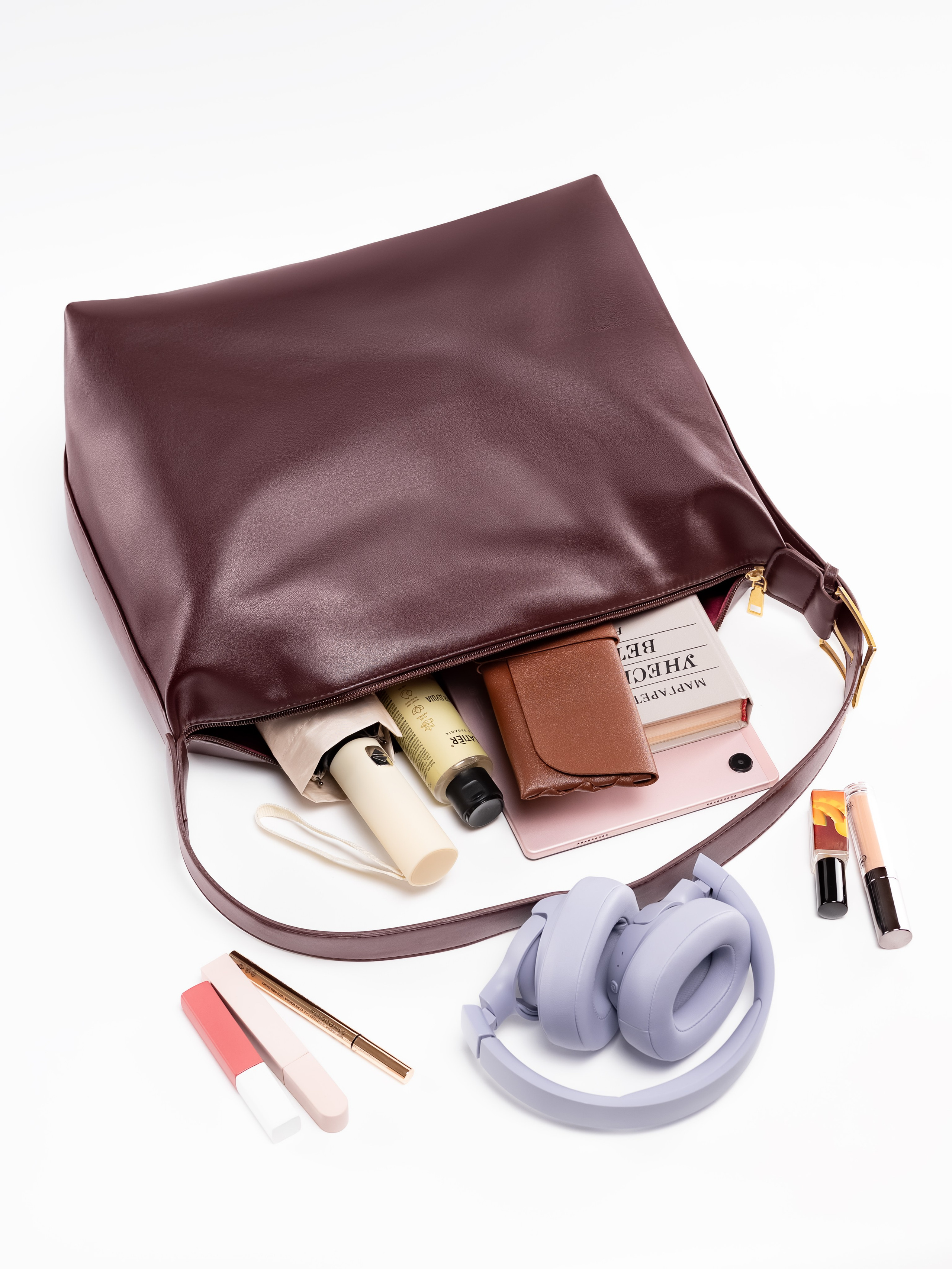 Q Кожаные сумки женские предметка серия 4. Предметный фотограф, фото для маркетплейсов Пятигорск, КМВ