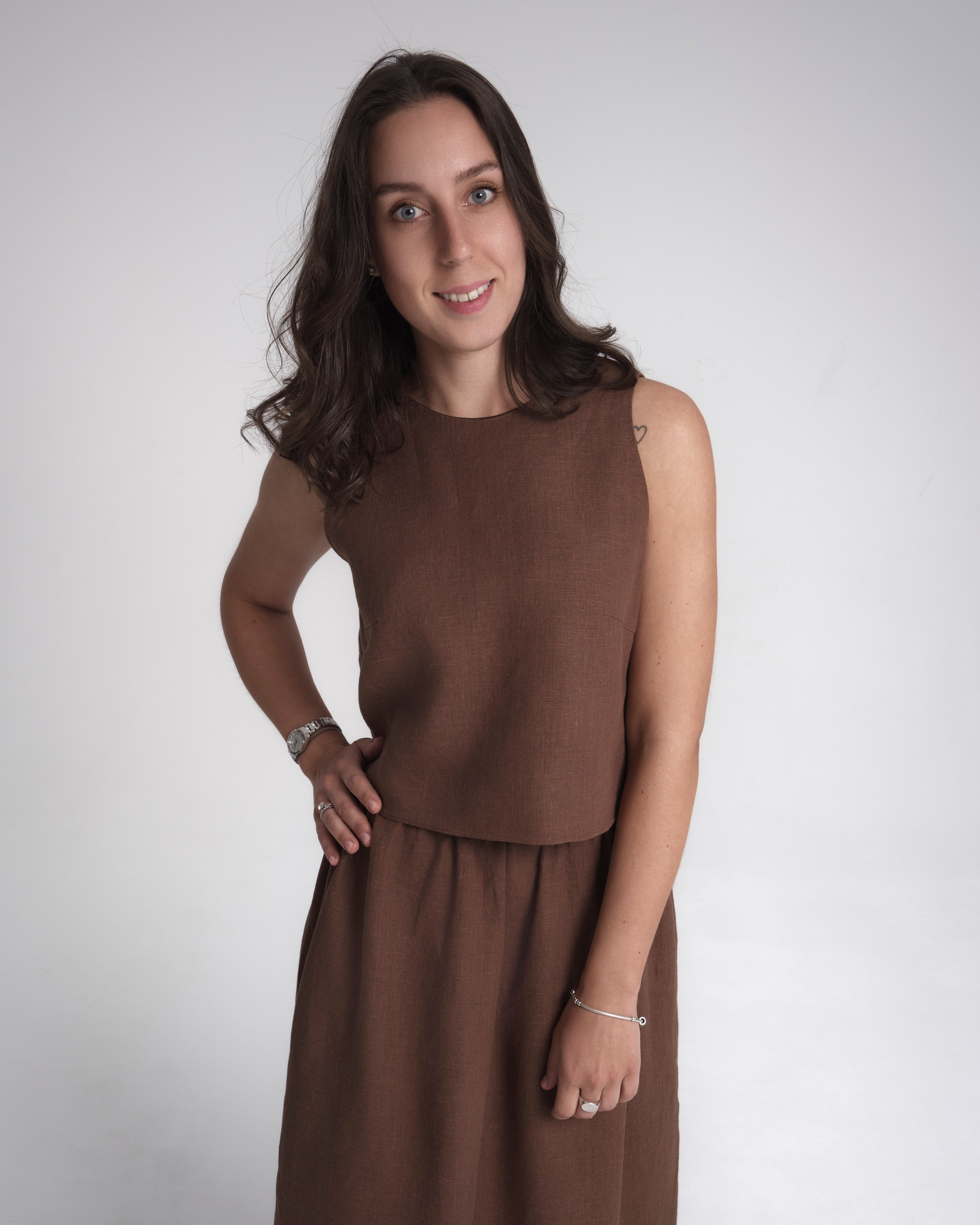 Фото и видео съёмка одежды для маркетплейсов сайтов и каталогов | UCCRASHE. UCCRASHE — предметная фото и видео съёмка в Москве