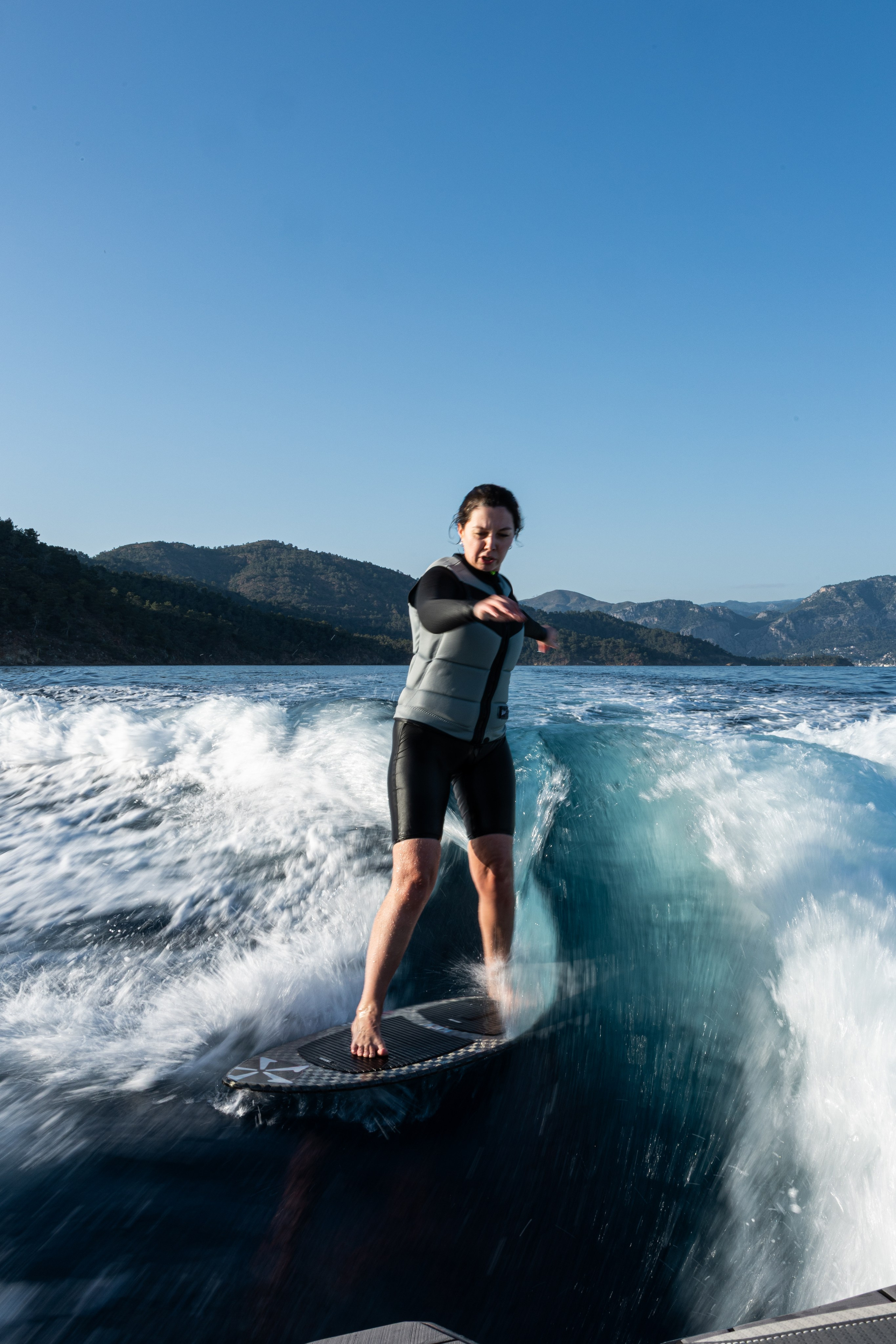 Wake Surfing. Лайфстайл Фотограф и Профессиональный Водный Фотограф в Москве