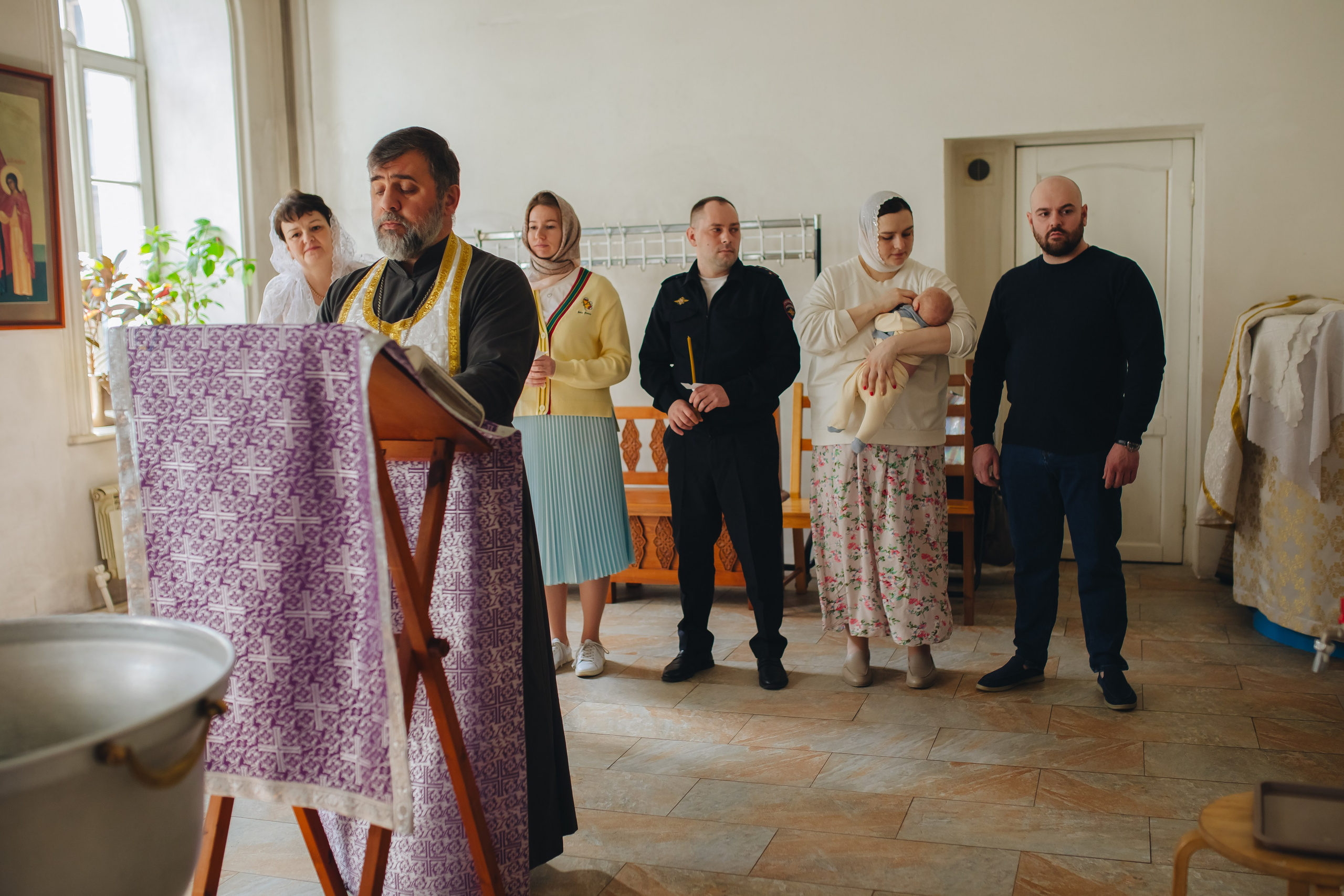 Крещение в светлом Храме. Семейный и детский фотограф в Москве Дорогова Екатерина