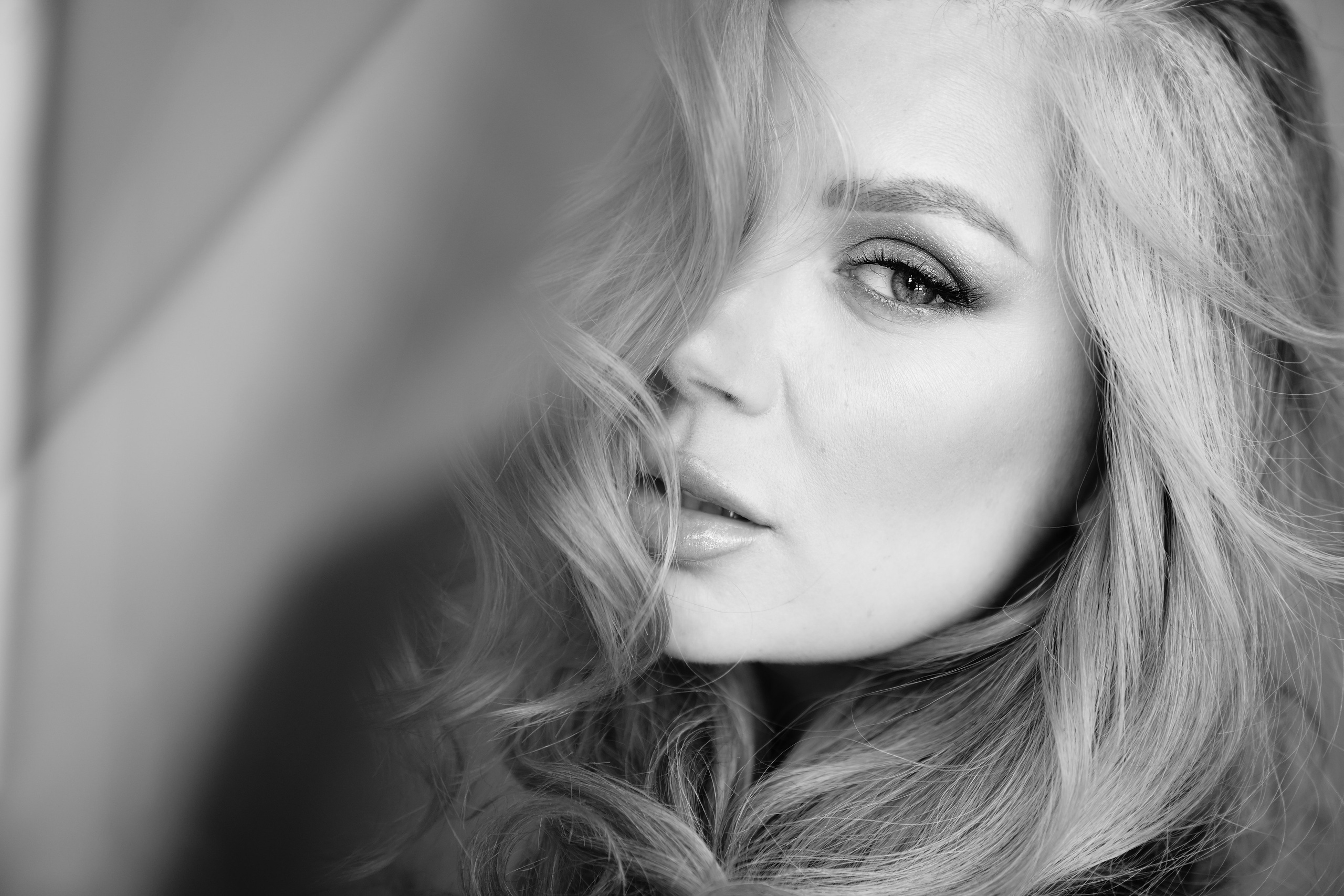 Фотограф, индивидуальные женские, мужские фотосессии в Ростове-на-Дону