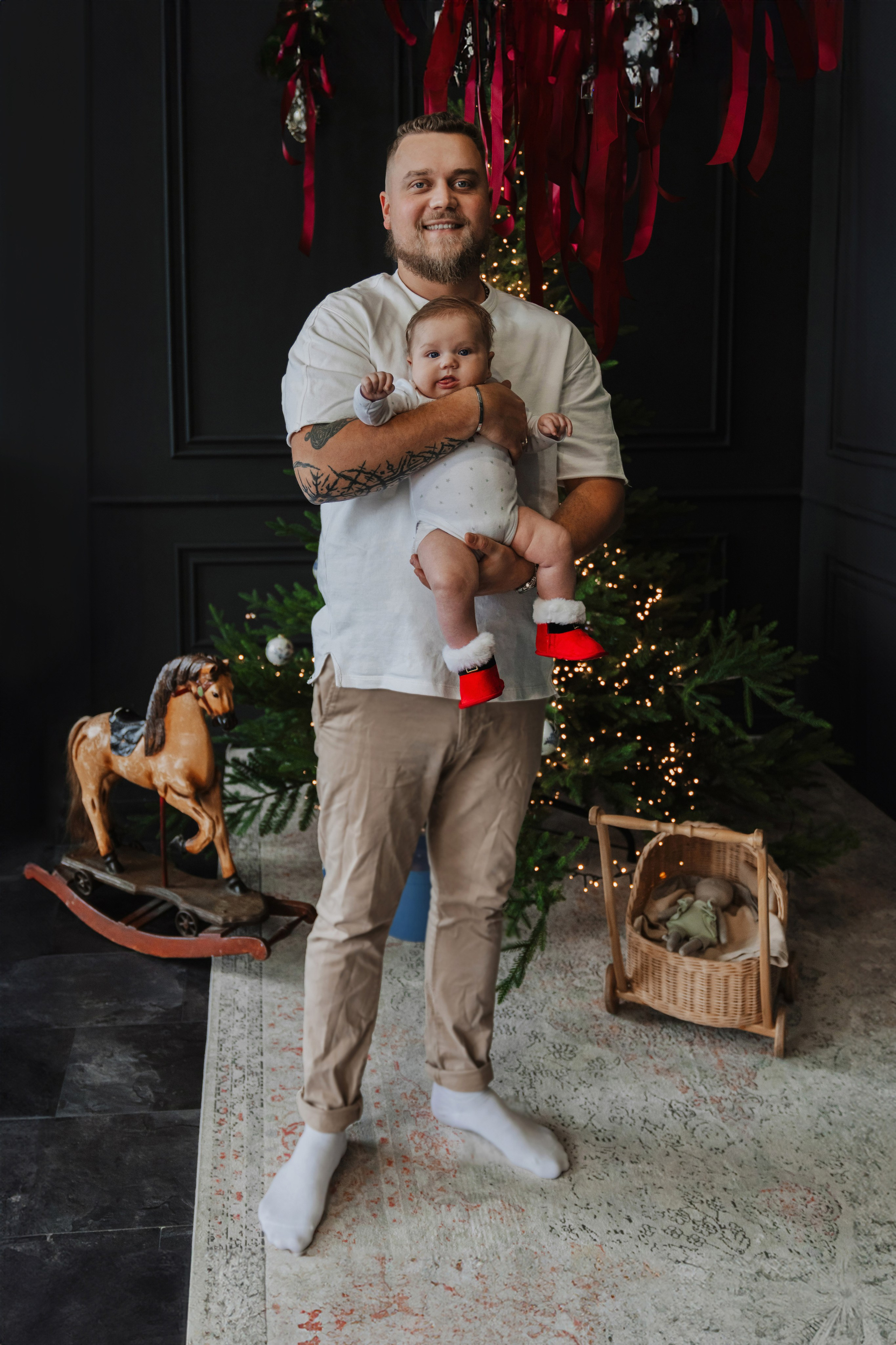 Baby Leo’s first Christmas. Olga Modjaro