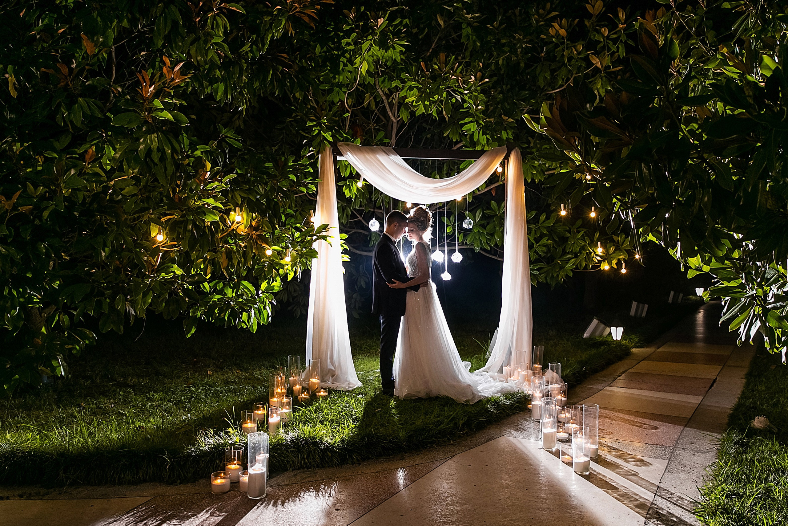 Организуем свадьбу в Абхазии на море или в горах. Свадебный фотограф в Абхазии, Сухум, Гагра, Сочи