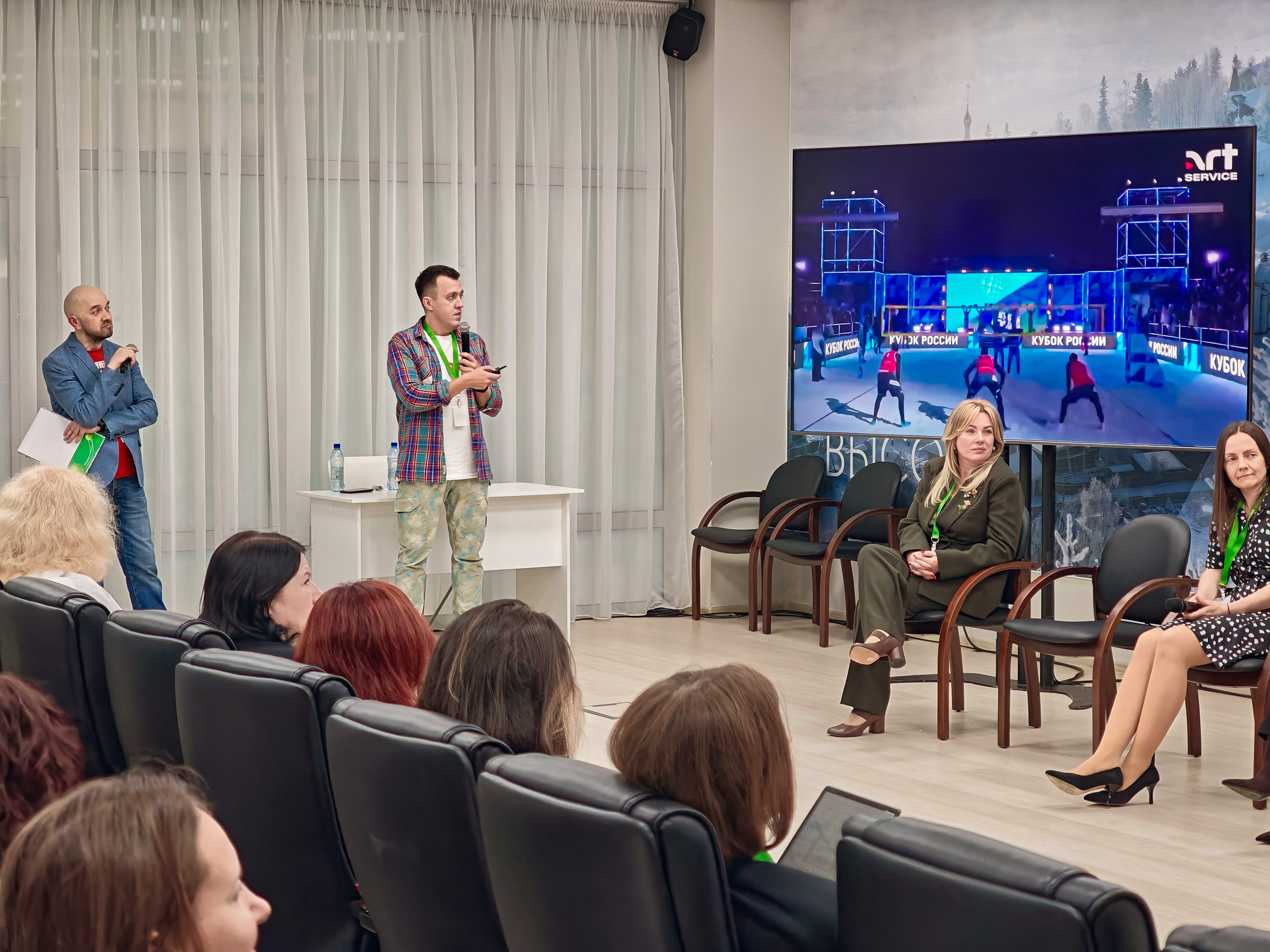 PR Среда в СФУ — СНЯТО НА СМАРТФОН (2 дня съёмок). Фотограф Яковлев Роман — Красноярск