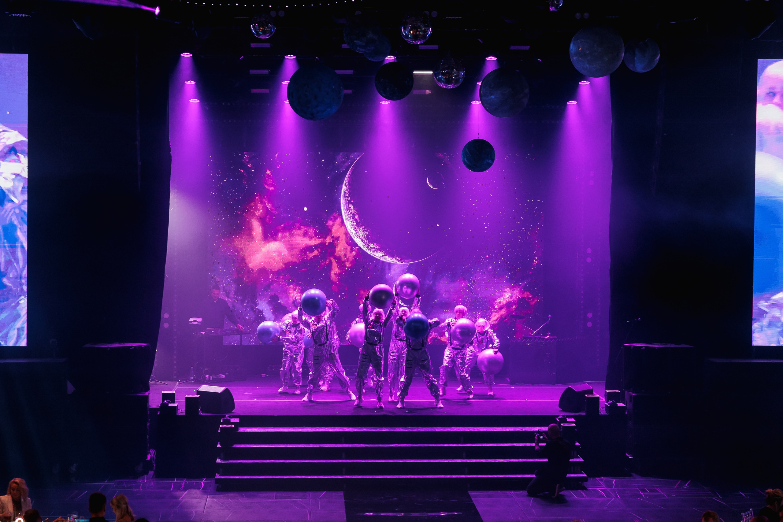 Вселенная ADM — 30 лет