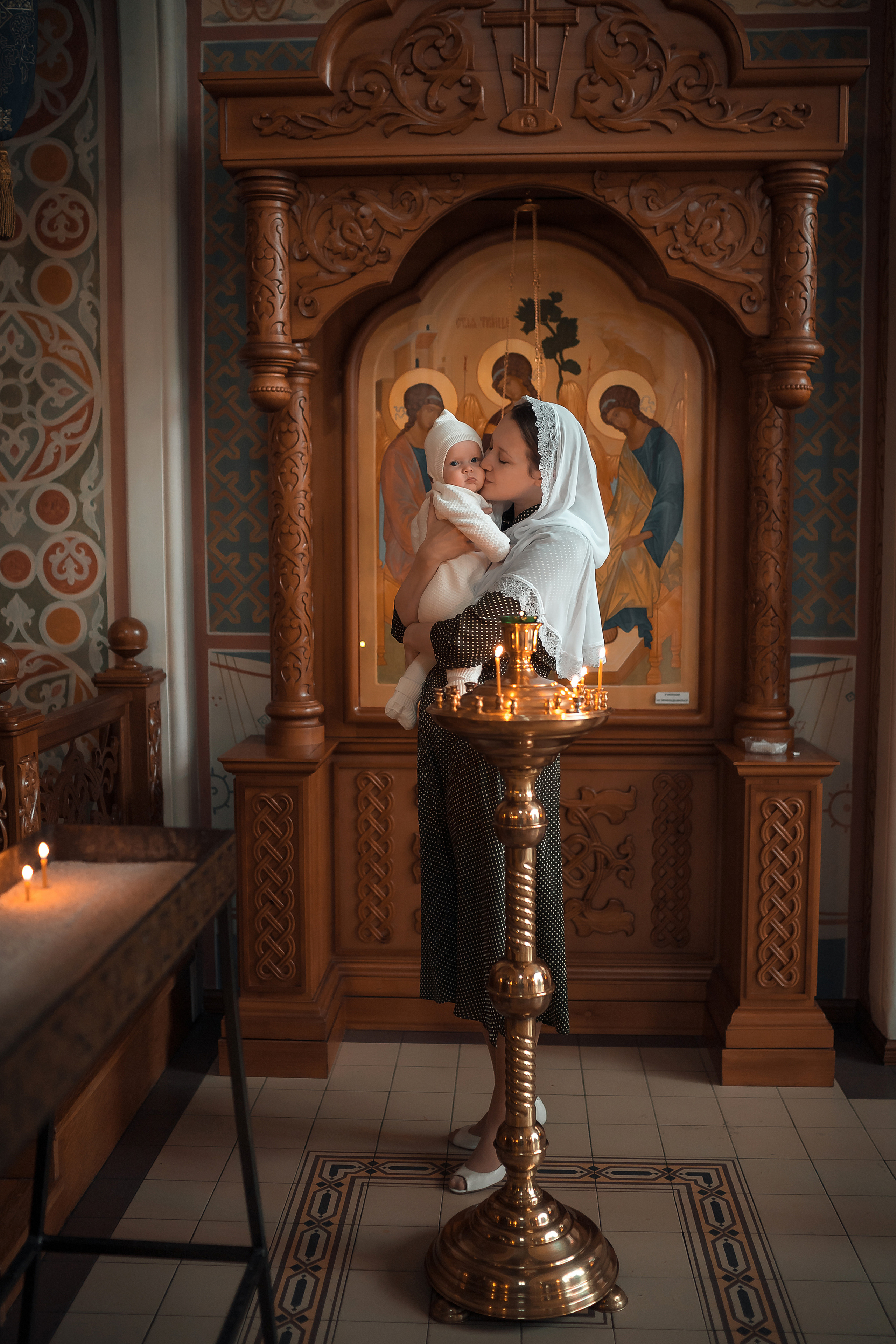Крещение ребенка в Красноярске. Фотограф на Крещение и Венчание в Красноярске Рамазанова Юлия