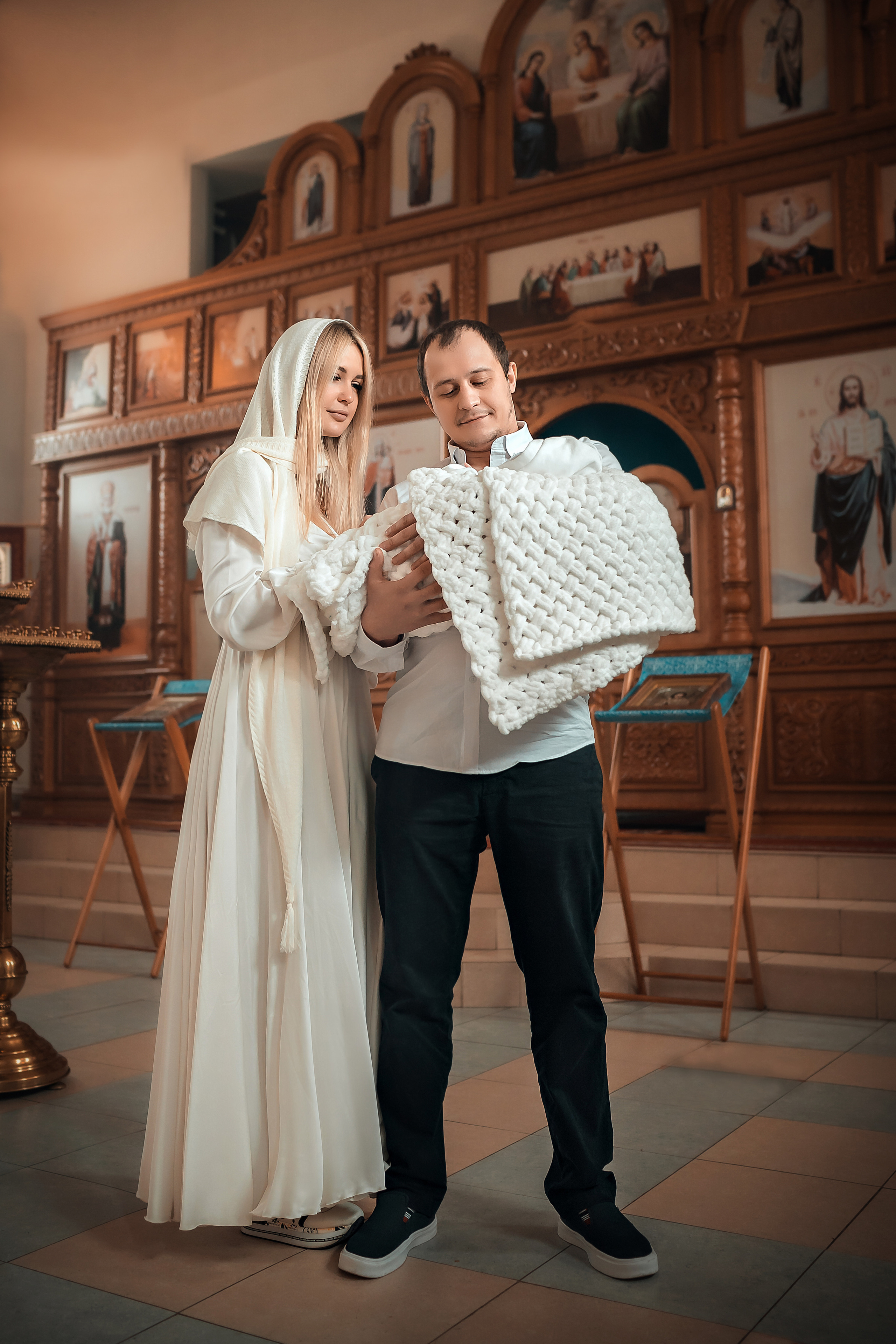 Крещение Артема Храм иконы Божией Матери «Всех Скорбящих Радость». Фотограф на Крещение и Венчание в Красноярске Рамазанова Юлия