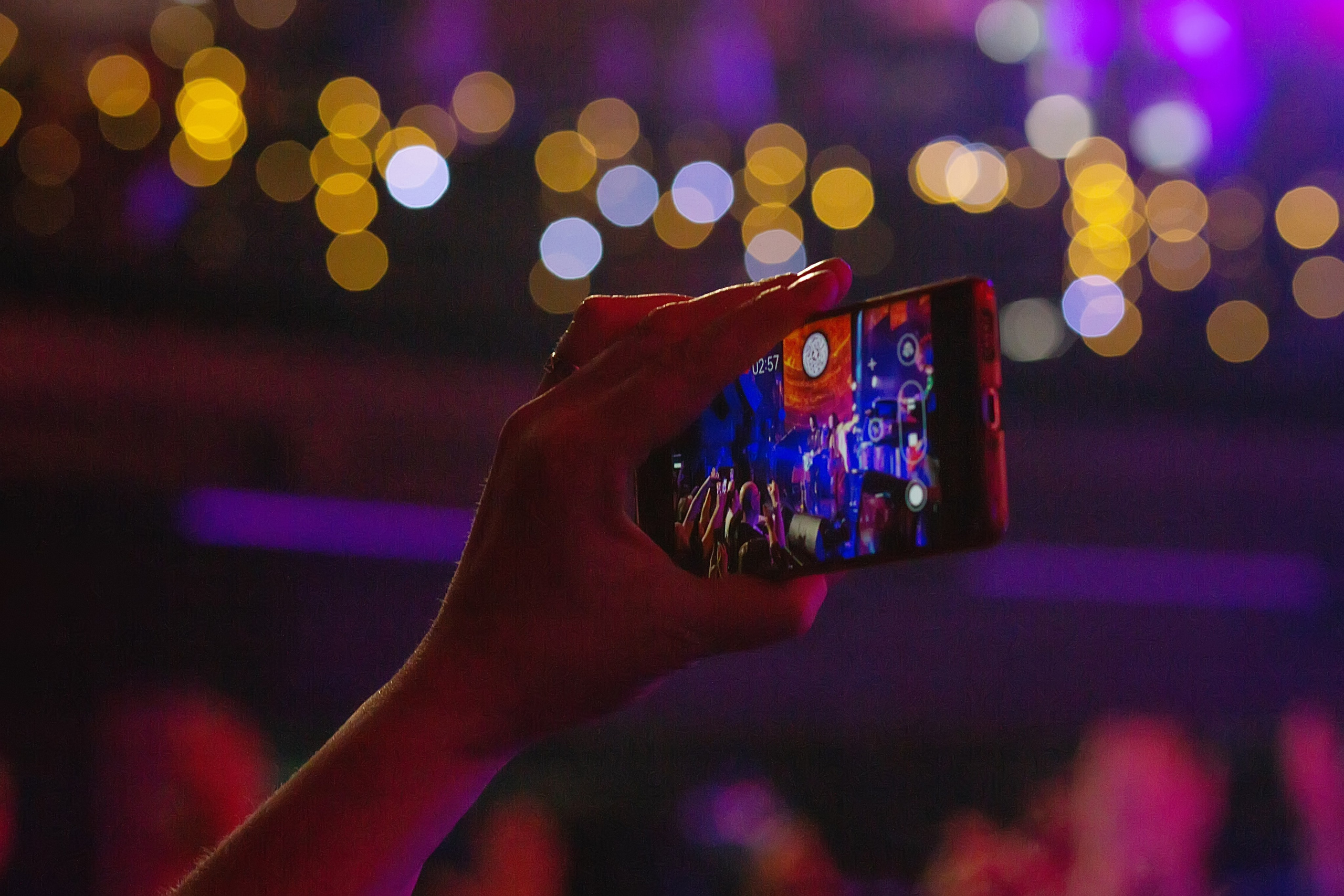 Фотосъемка концерта Маша и Медведи в клубе Jagger СПБ. Портретные фотосессии, контент-съемки, репортаж
