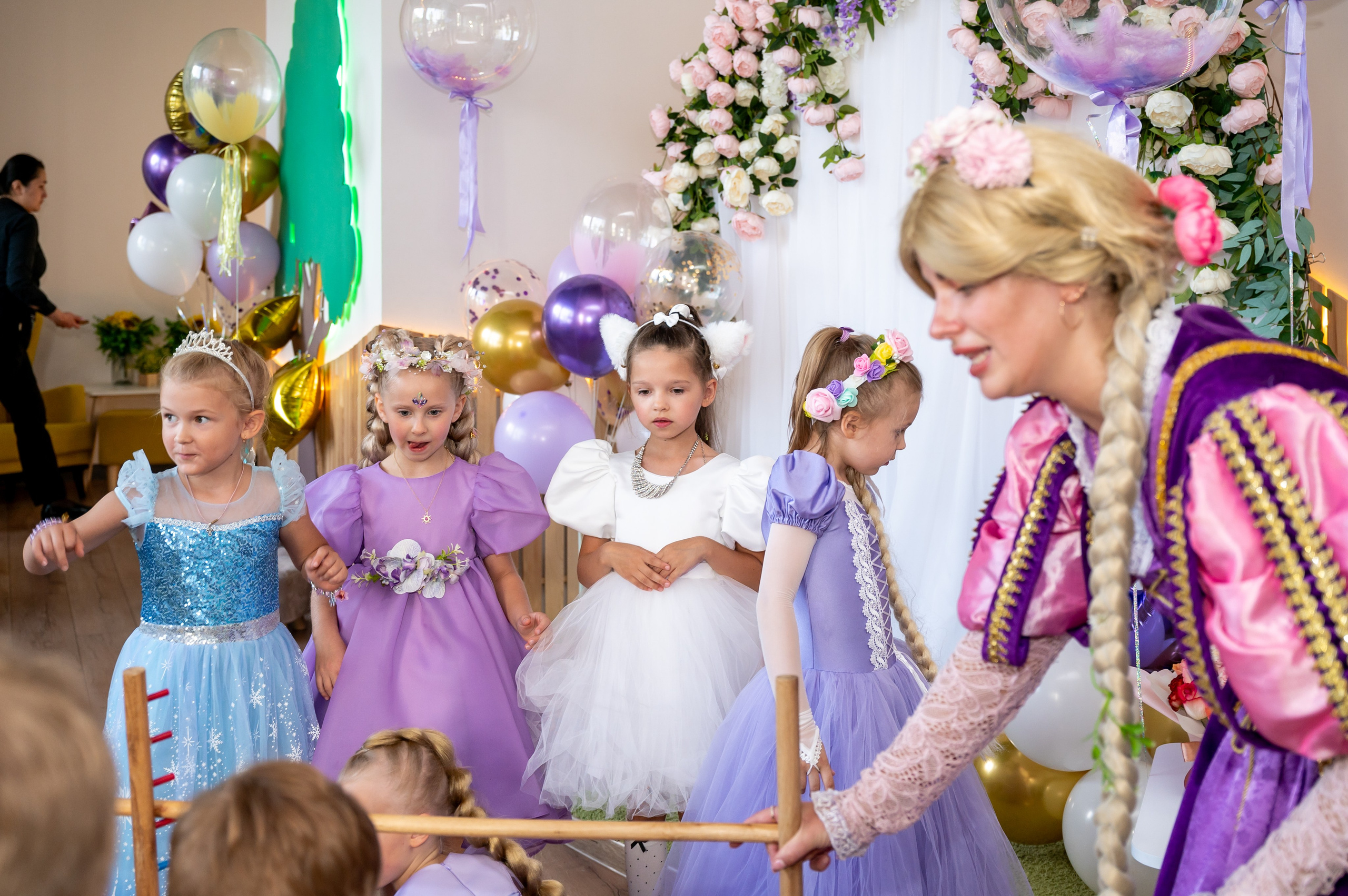 ДР в лофте с фокусником