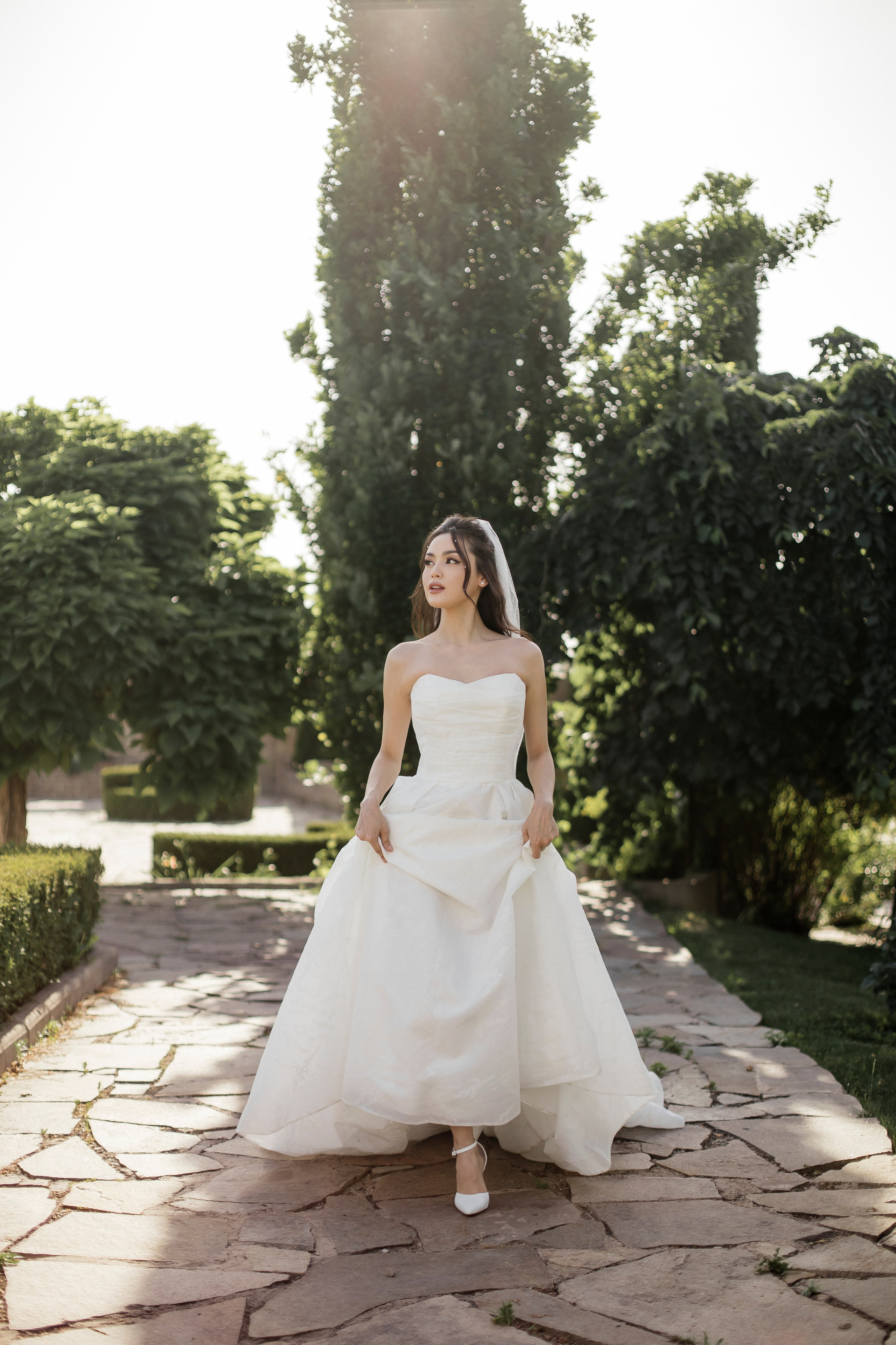 B & A. Медиа продакшн, свадебные съемки, история любви в Алматы