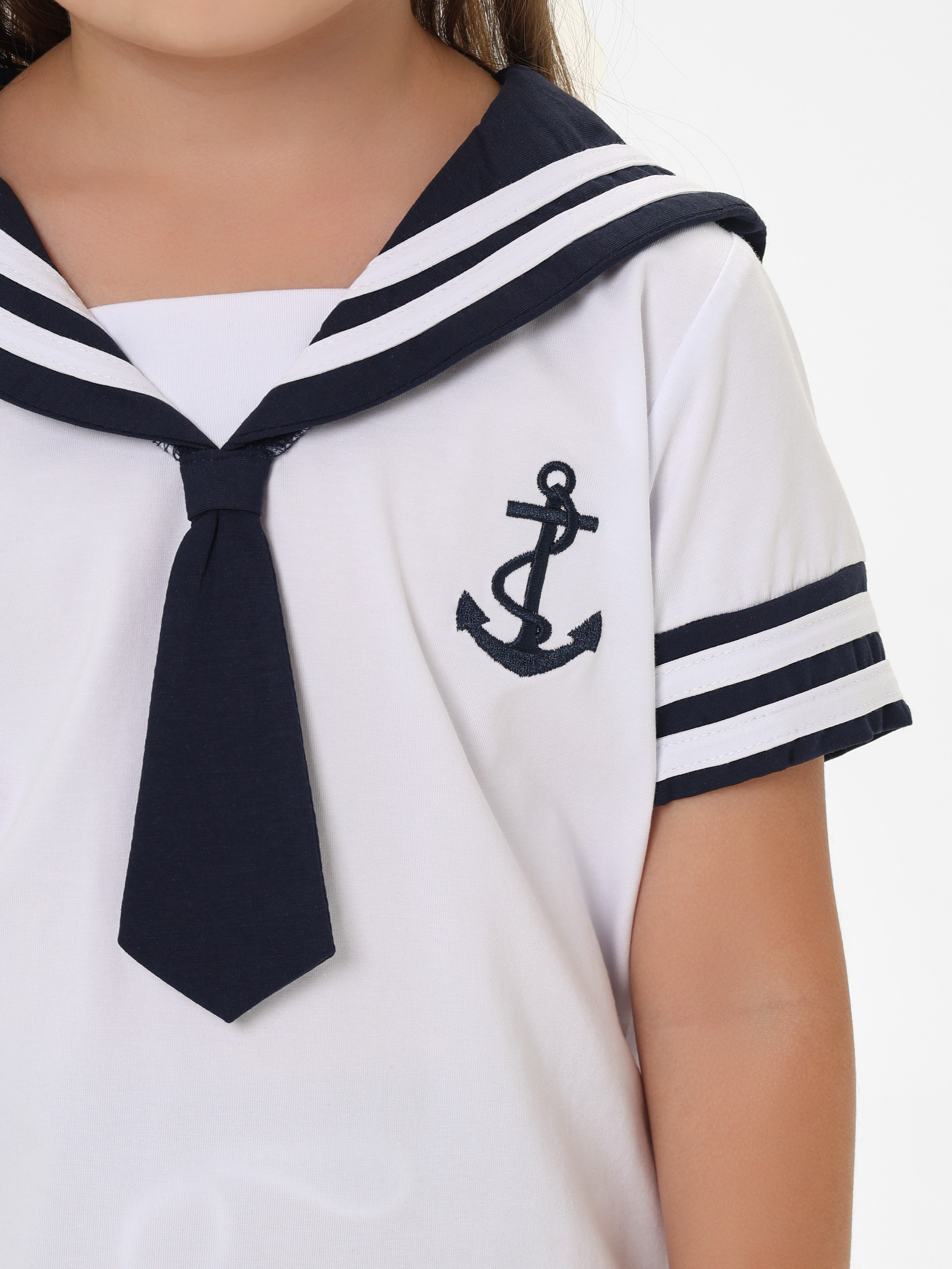 Каталожные фото одежды, сборные съемки для маркетплейсов Вайлдберриз, Новосибирск. Съемка фото и видео для маркетплейсов Вайлдберриз, Озон в Новосибирске