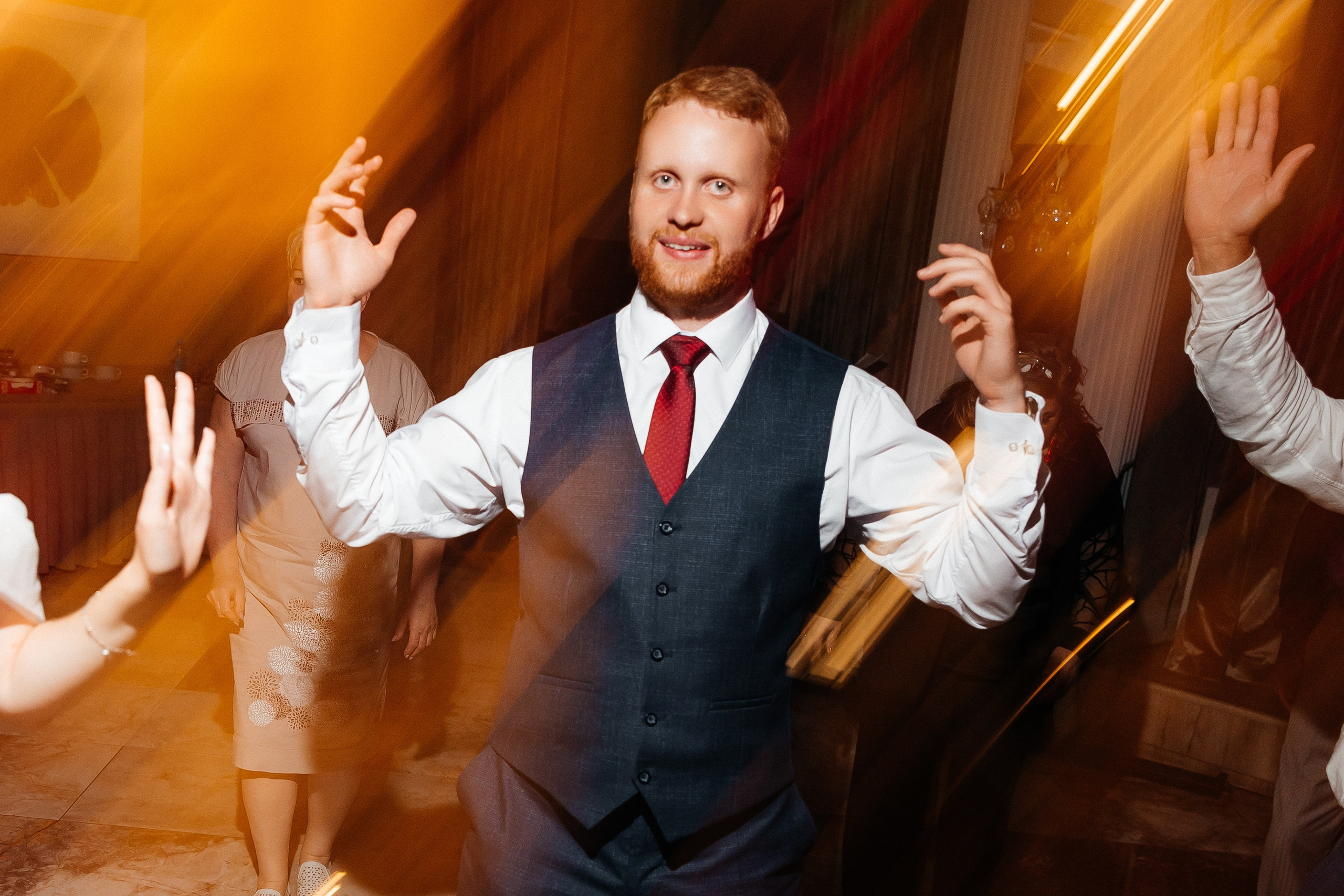 Даниил и Алена | 10.08.2024. Репортажный фотограф Челябинск Егор Фомин