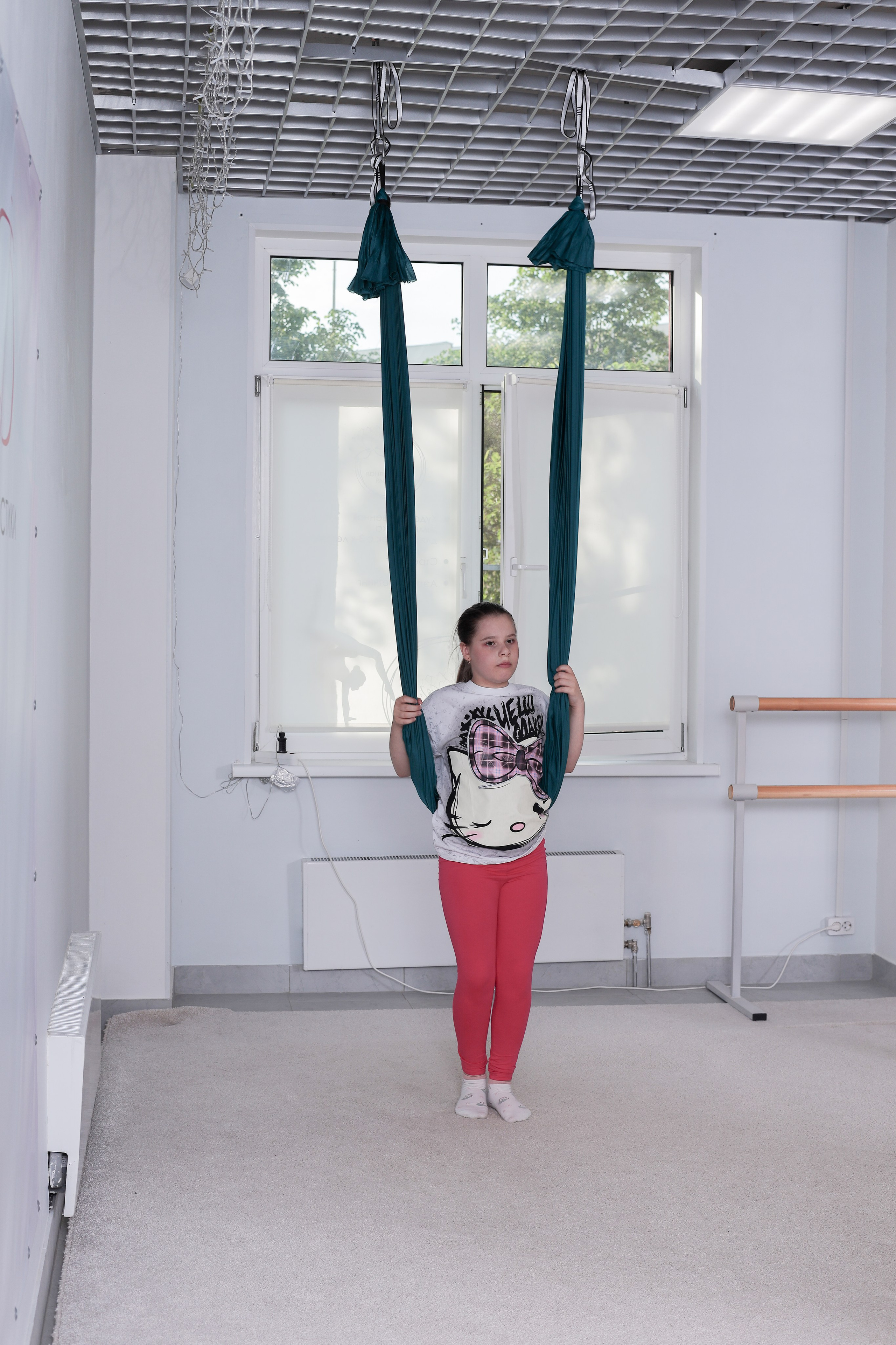 Детская аэройога. Фотограф Надршина Лилия