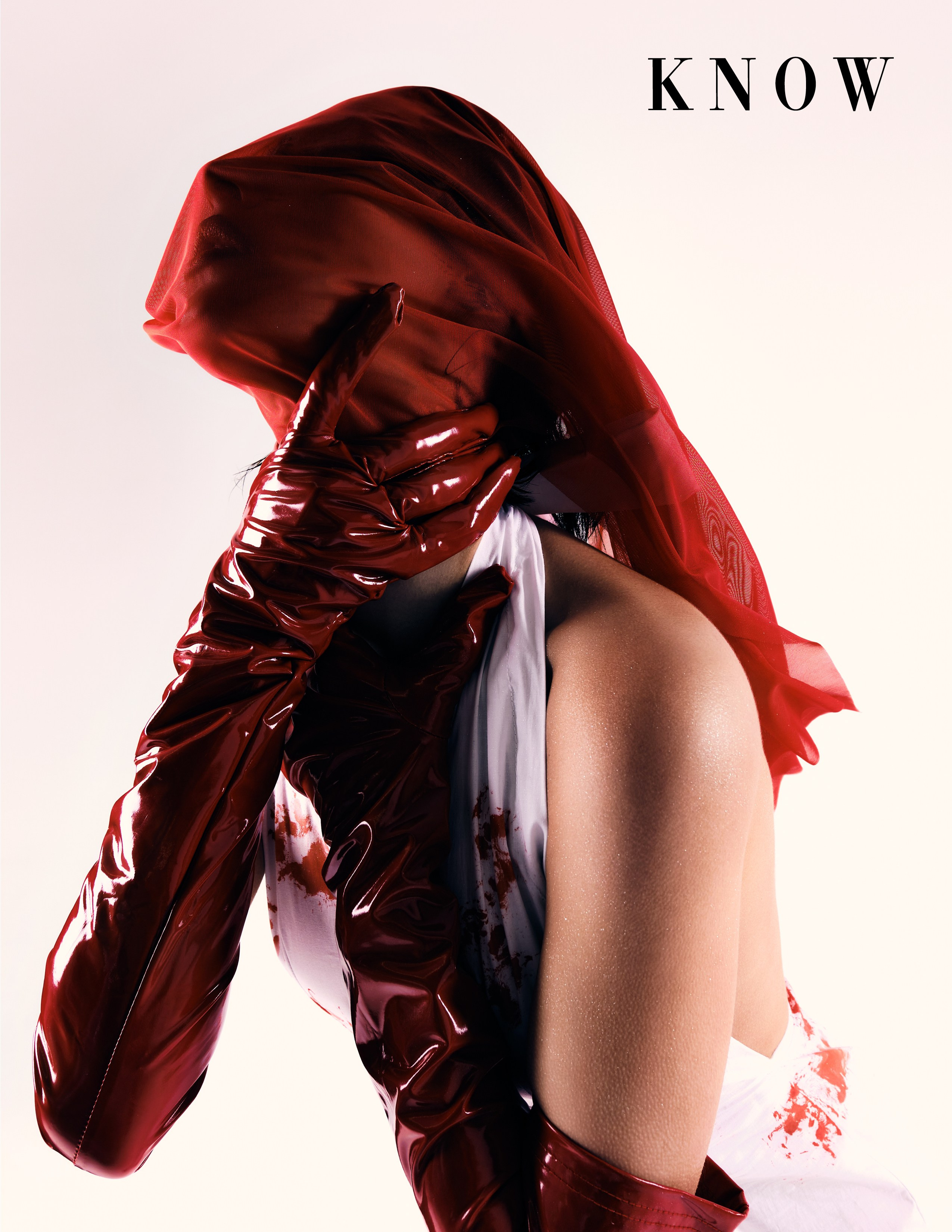 Журналы. Коммерческий, репортажный фотограф в Москве Лейла Мару