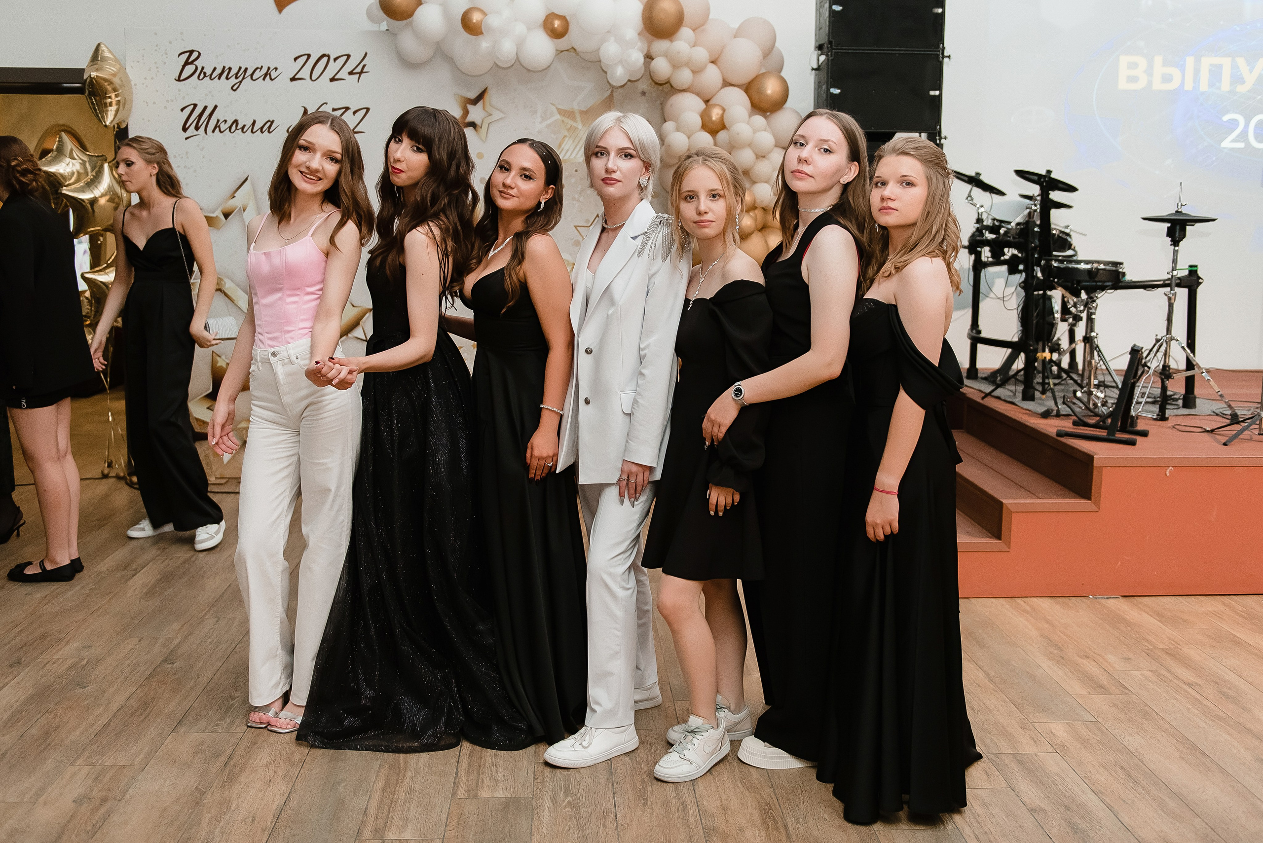 Выпускной школа 2024. Фотограф Рязань. Дарья Дмитриева