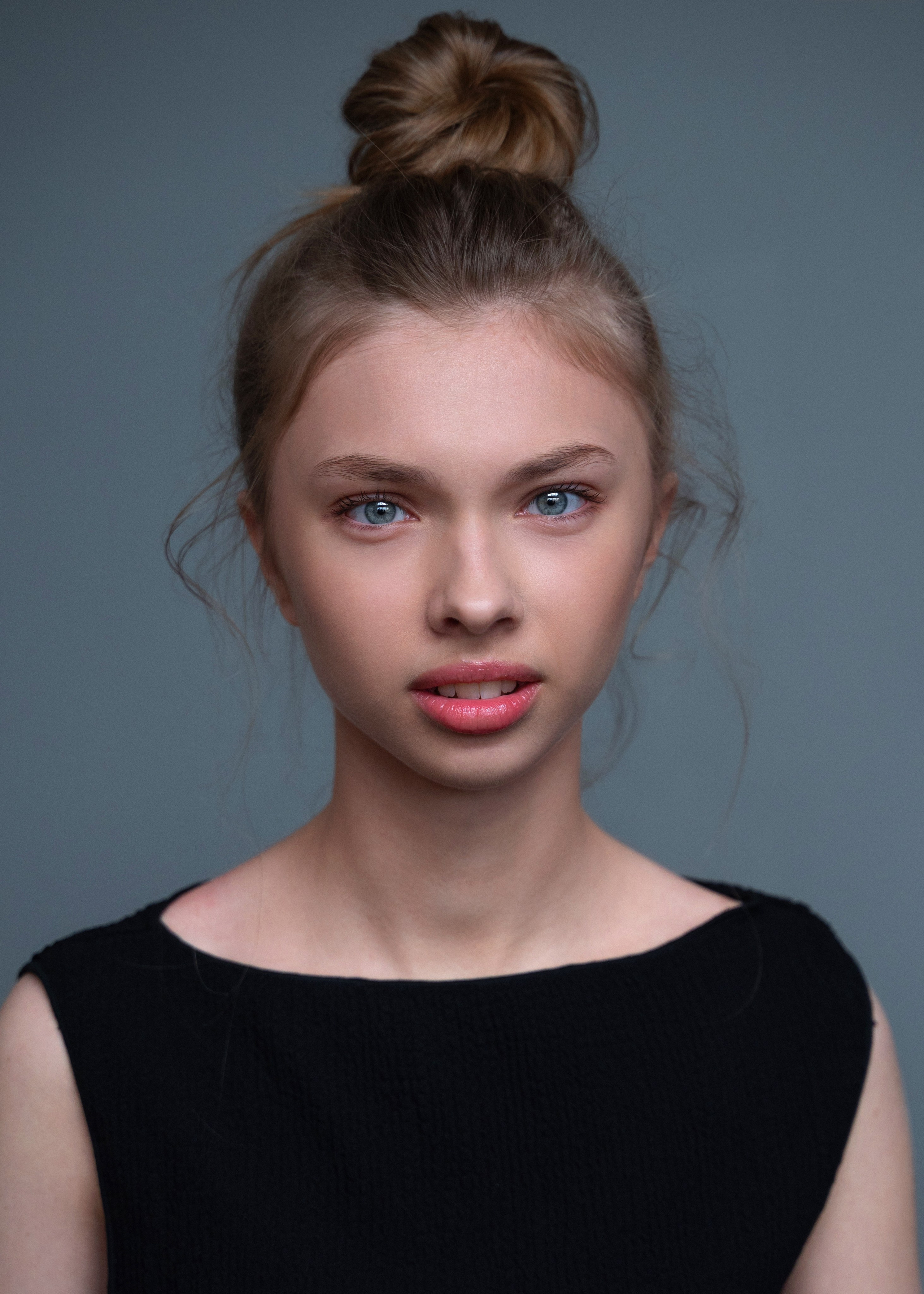 ПОДГОТОВКА ХЭДШОТЫ. Фотограф Москва Виктория Вишневская актерское / модельное портфолио