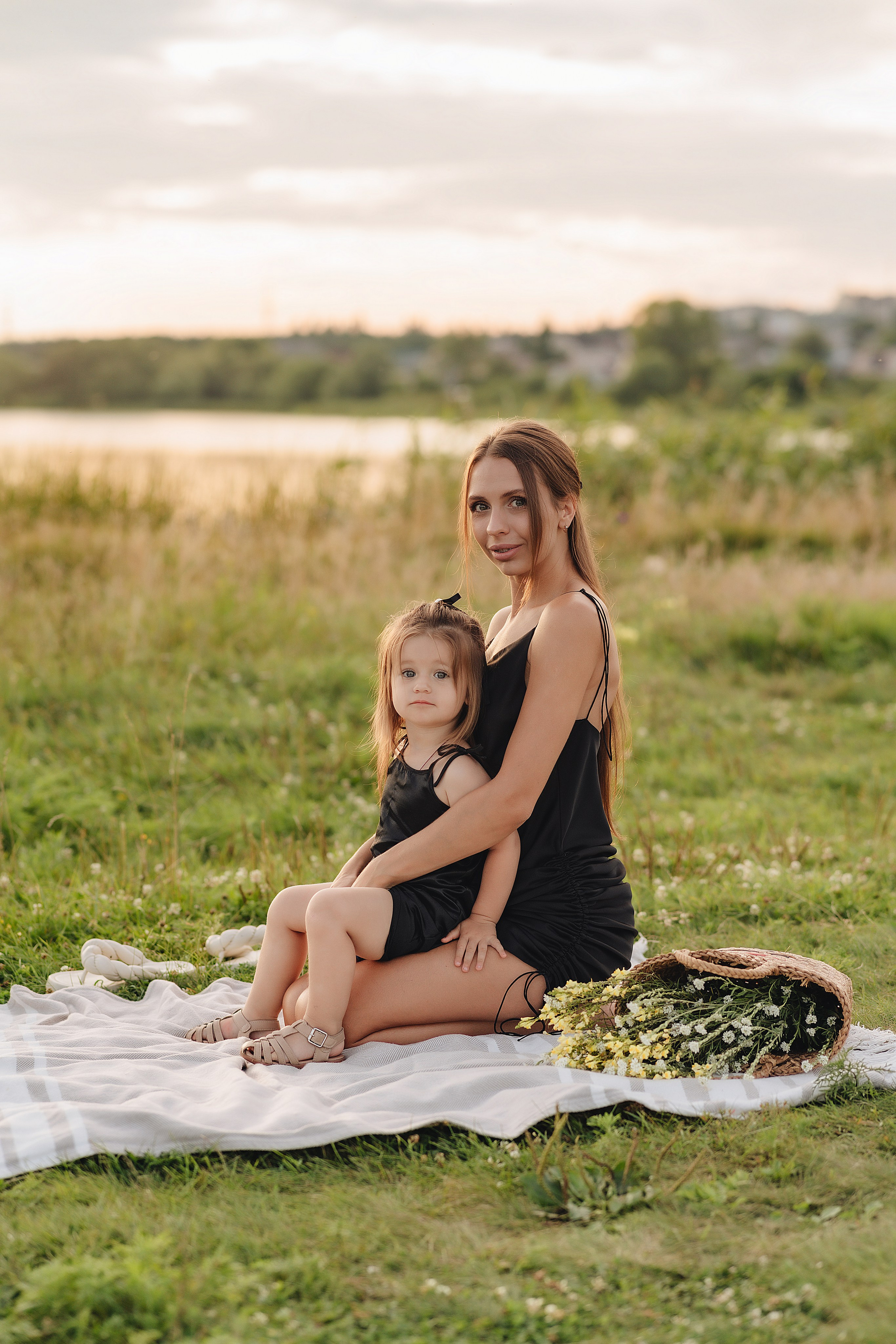 Юлия, Арина и Артём. Фотограф Карина Шмулёва. Воронеж и область