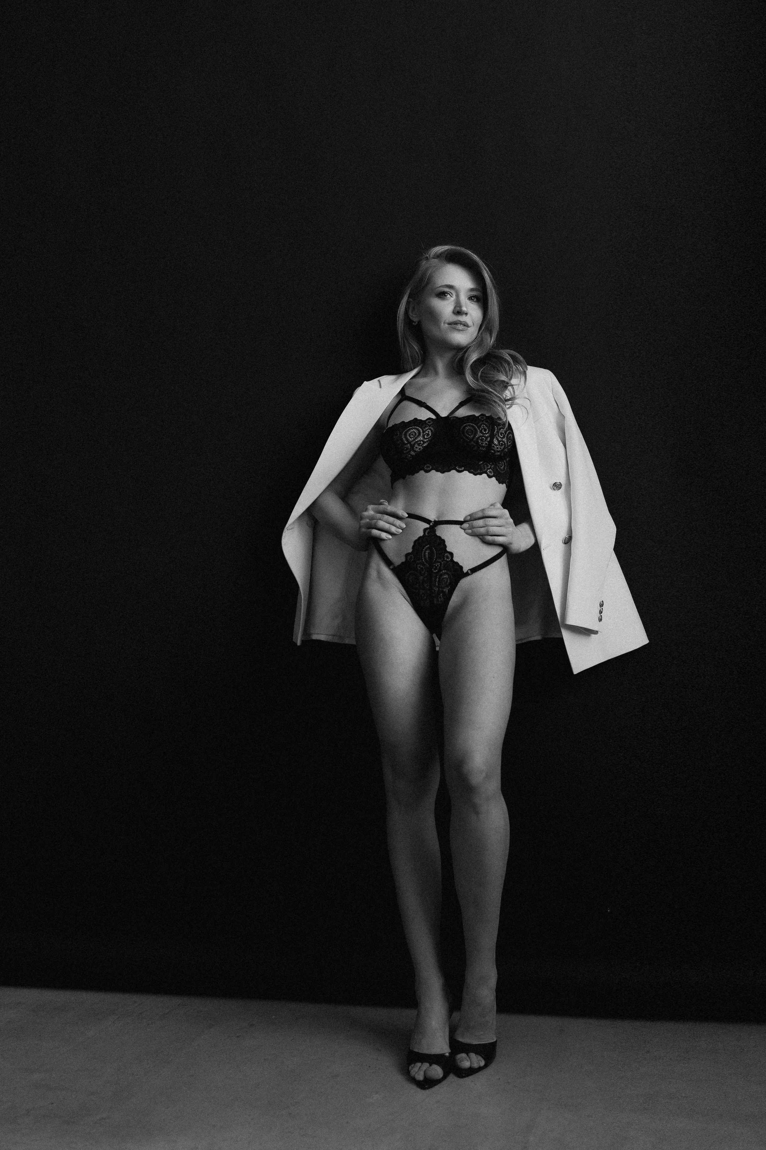 Девушка весна. Главная