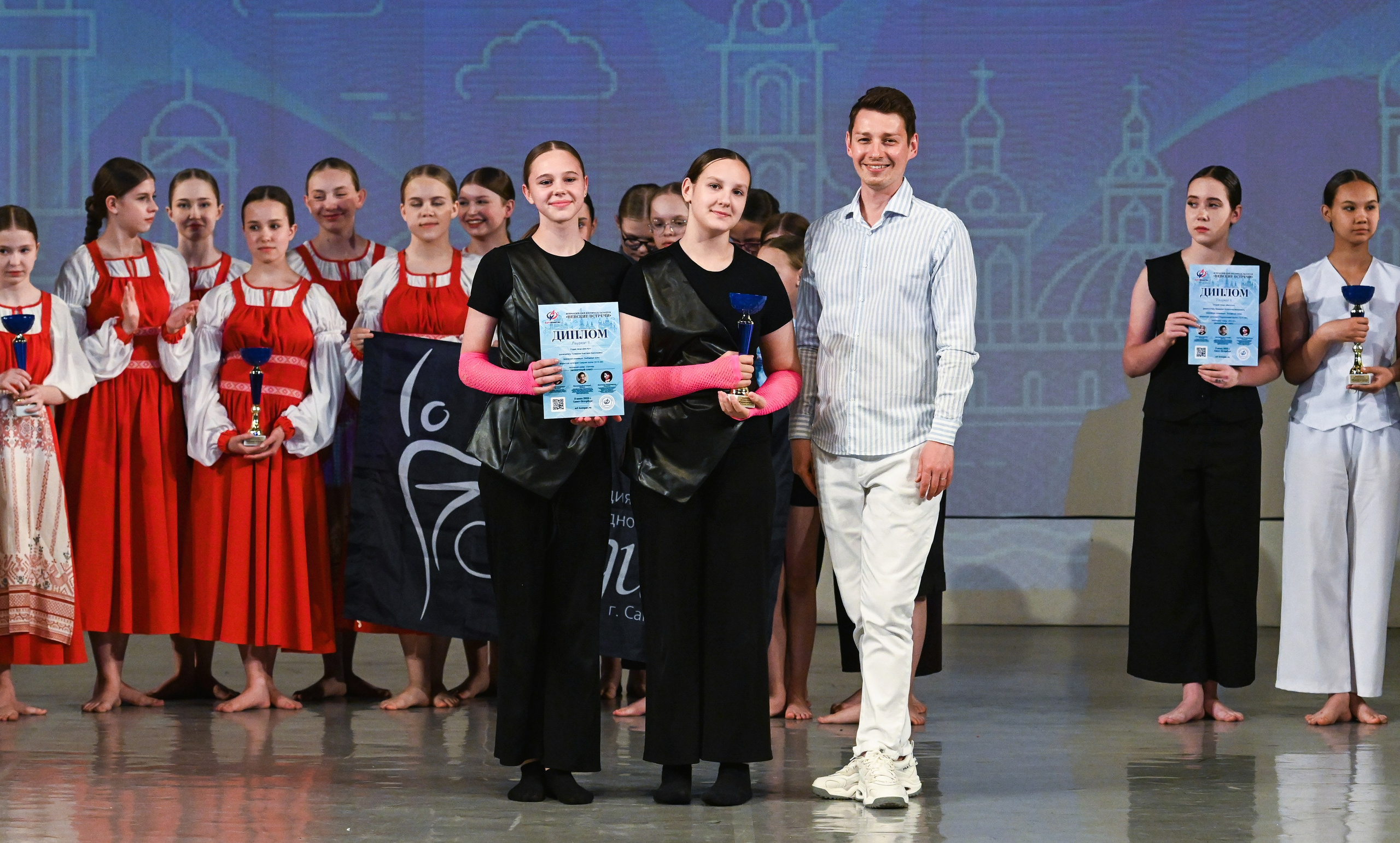 02.06.2025 «АртКомпас» Всероссийский фестиваль талантов «Невские встречи» г. Санкт-Петербург. Медиастудия Фото Концепт