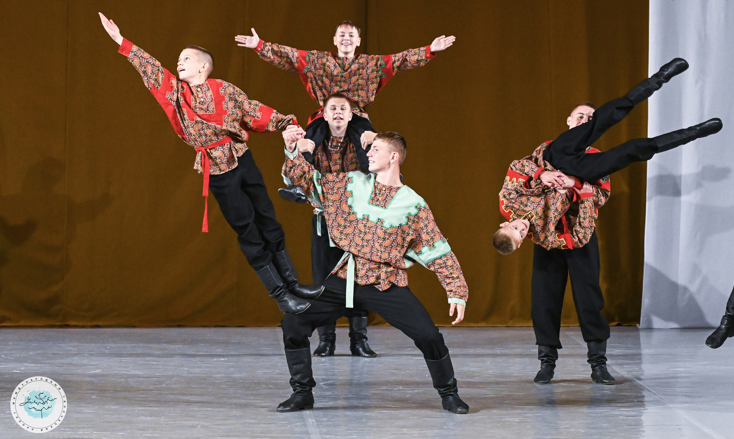 08.07.2025 «Улыбки Мира» Финал Международного творческого проекта г. Санкт-Петербург. Медиастудия Фото Концепт