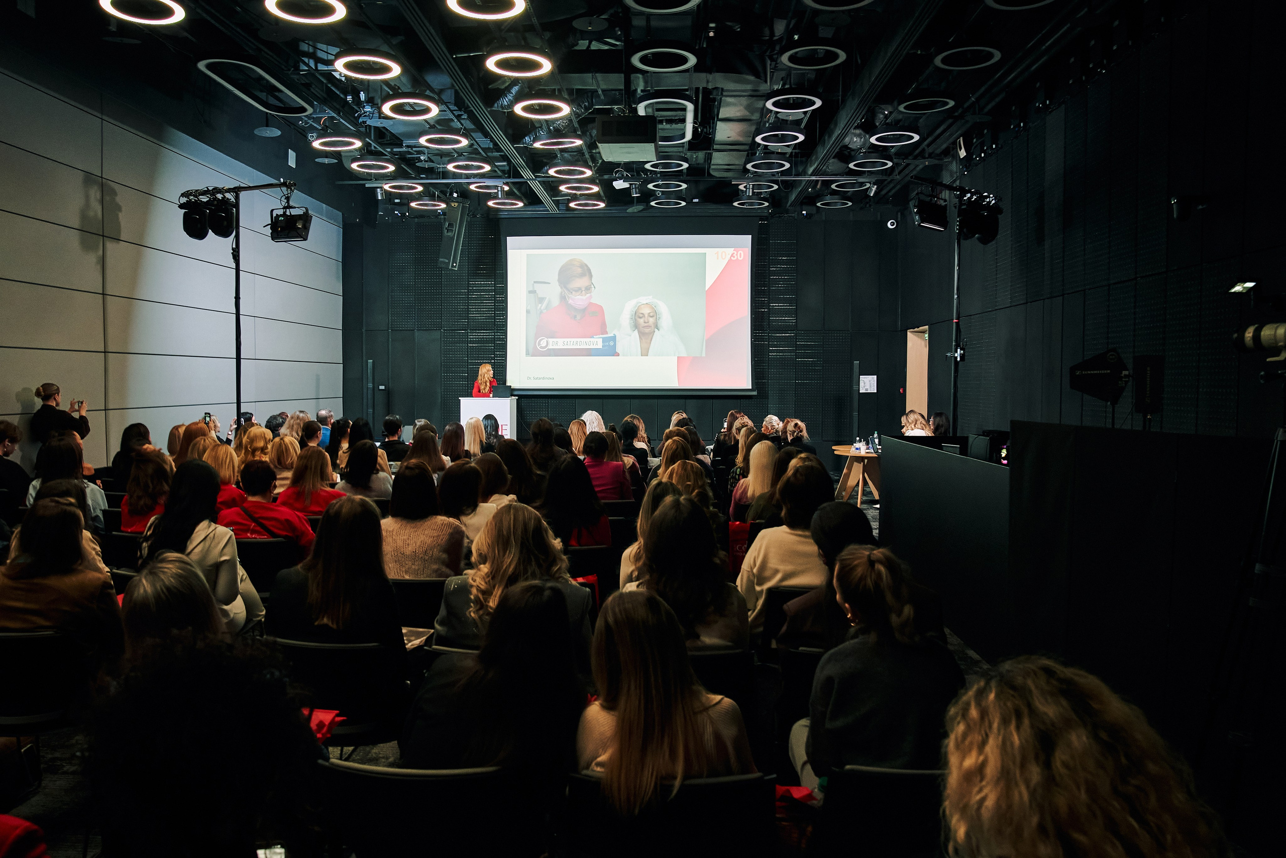 СПИКЕРЫ. PRO-AGELESS