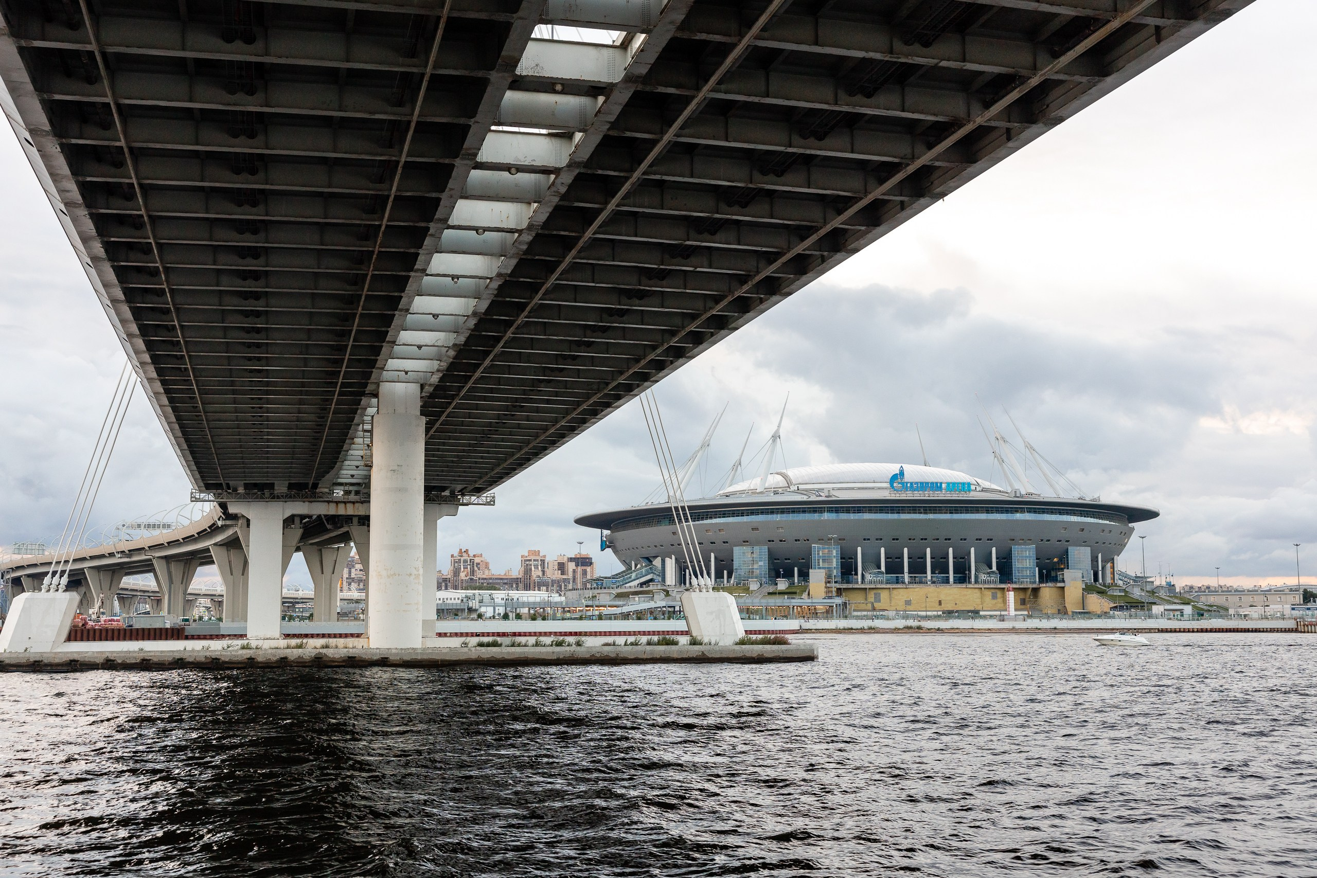 Экскурсия на двухпалубном теплоходе по Неве. Фотограф в Санкт-Петербурге — Сергей Петров