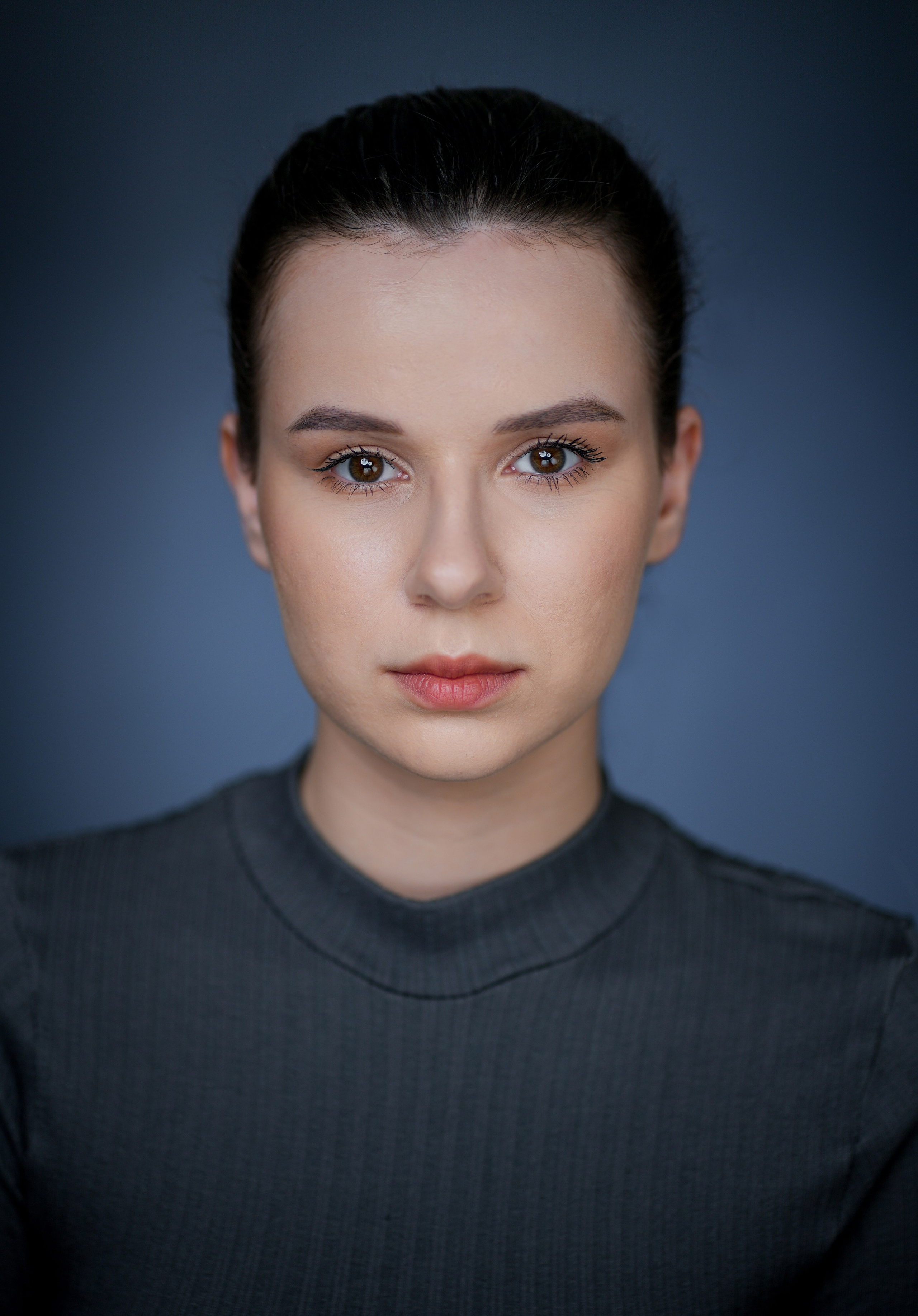 Актриса Дарья Якушевич. Портретная съемка в Москве, студийный фотограф Игорь Фомин