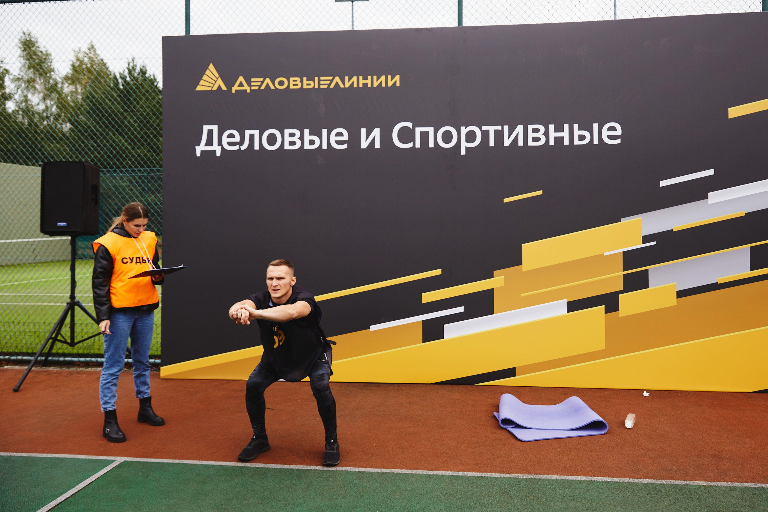 Фотограф на тимбилдинг: спортивное командообразование за городом. КонТайм: профессиональная съемка для организаций