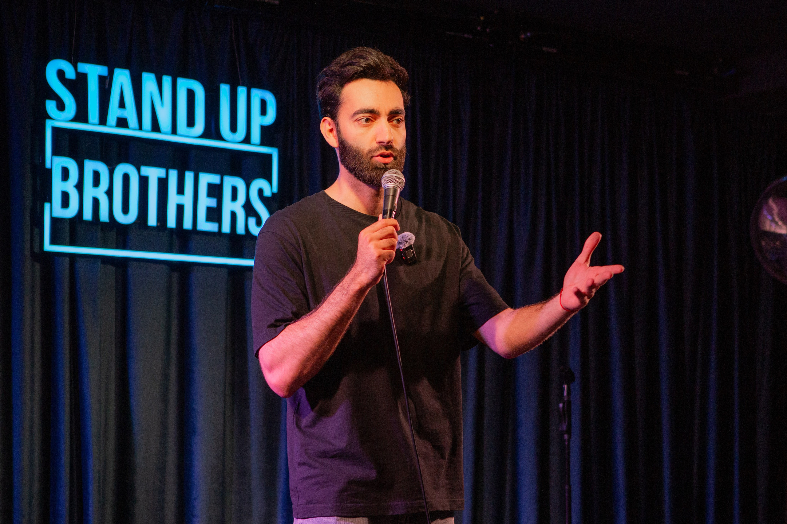 STAND UP. Репортажный фотограф Москва (детские праздники, квизы, концерты, дни рождения, свадьбы)