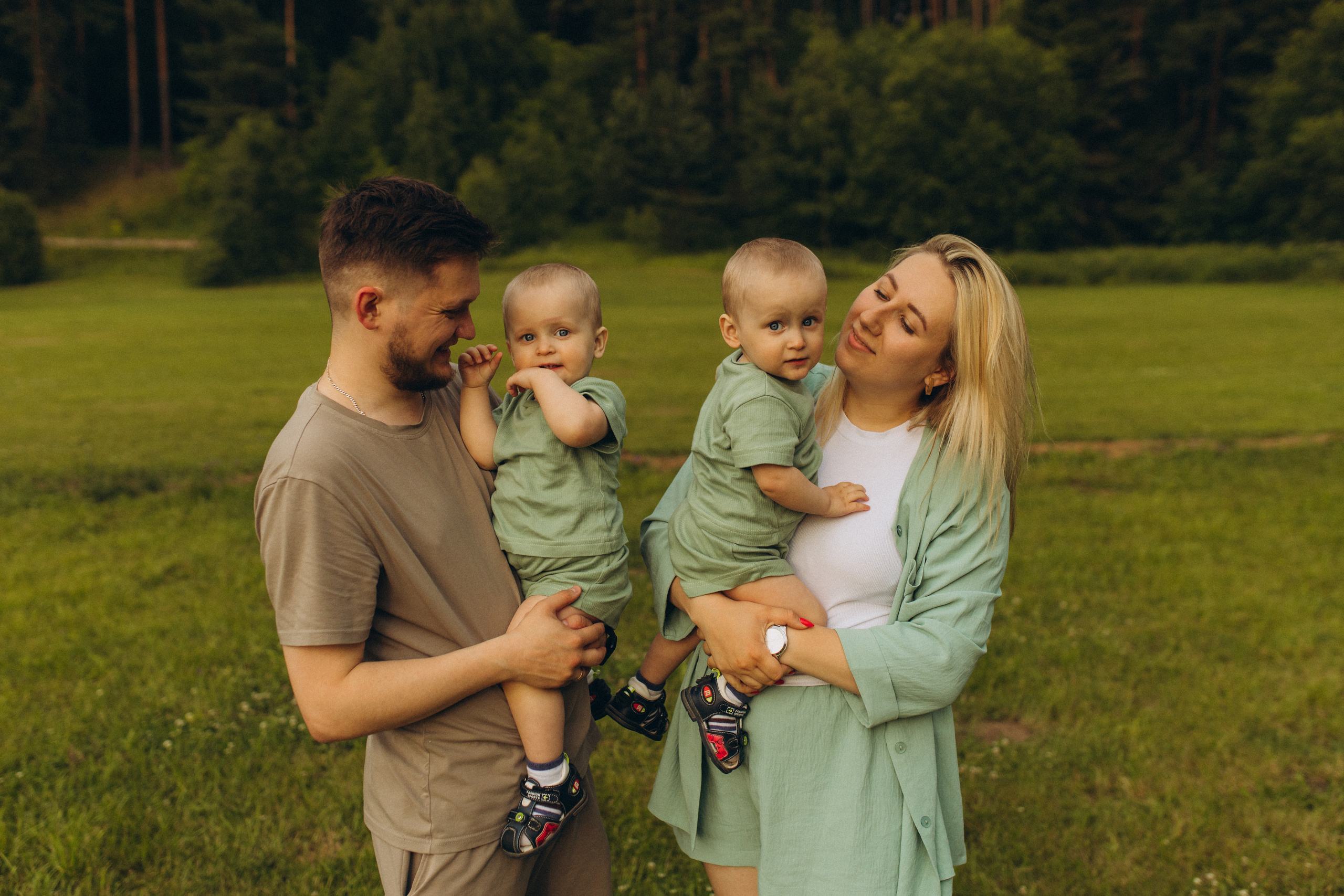 Близнецы. Семейный фотограф в Обнинске