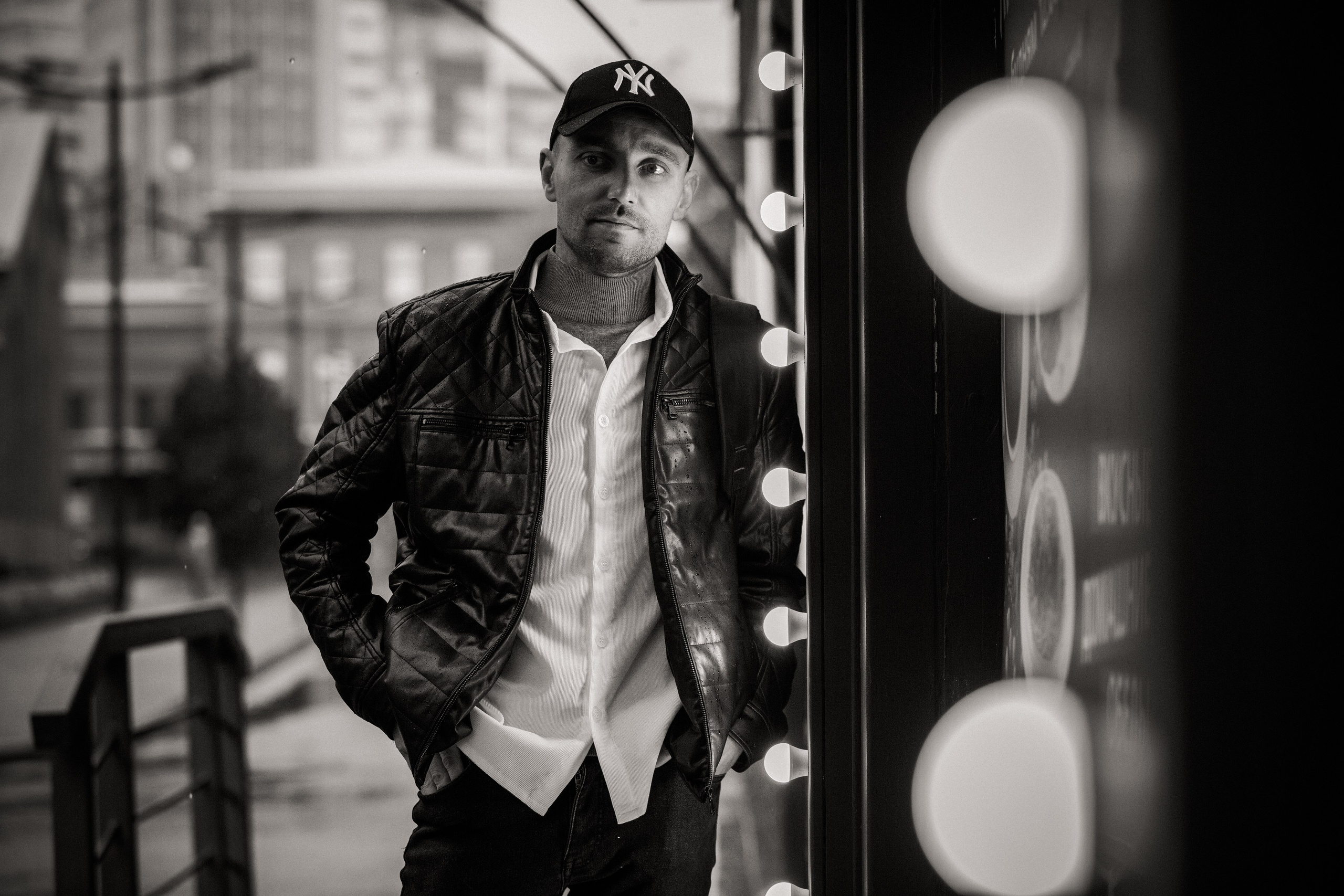 Мужская фотосессия на улице. Свадебный и семейный фотограф в Москве и Подмосковье Лариса Козлова