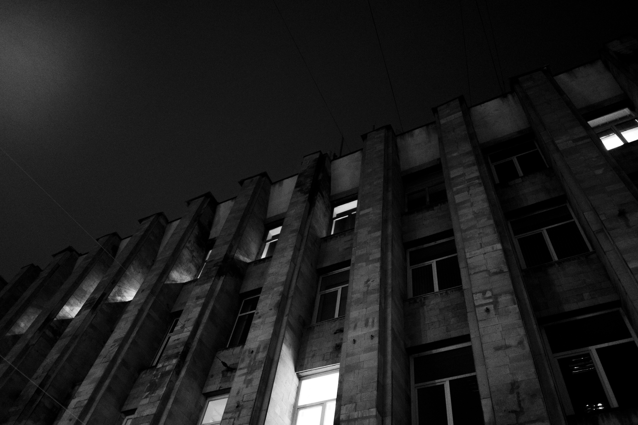 Черно-белые стрит фотографии. VKHRV