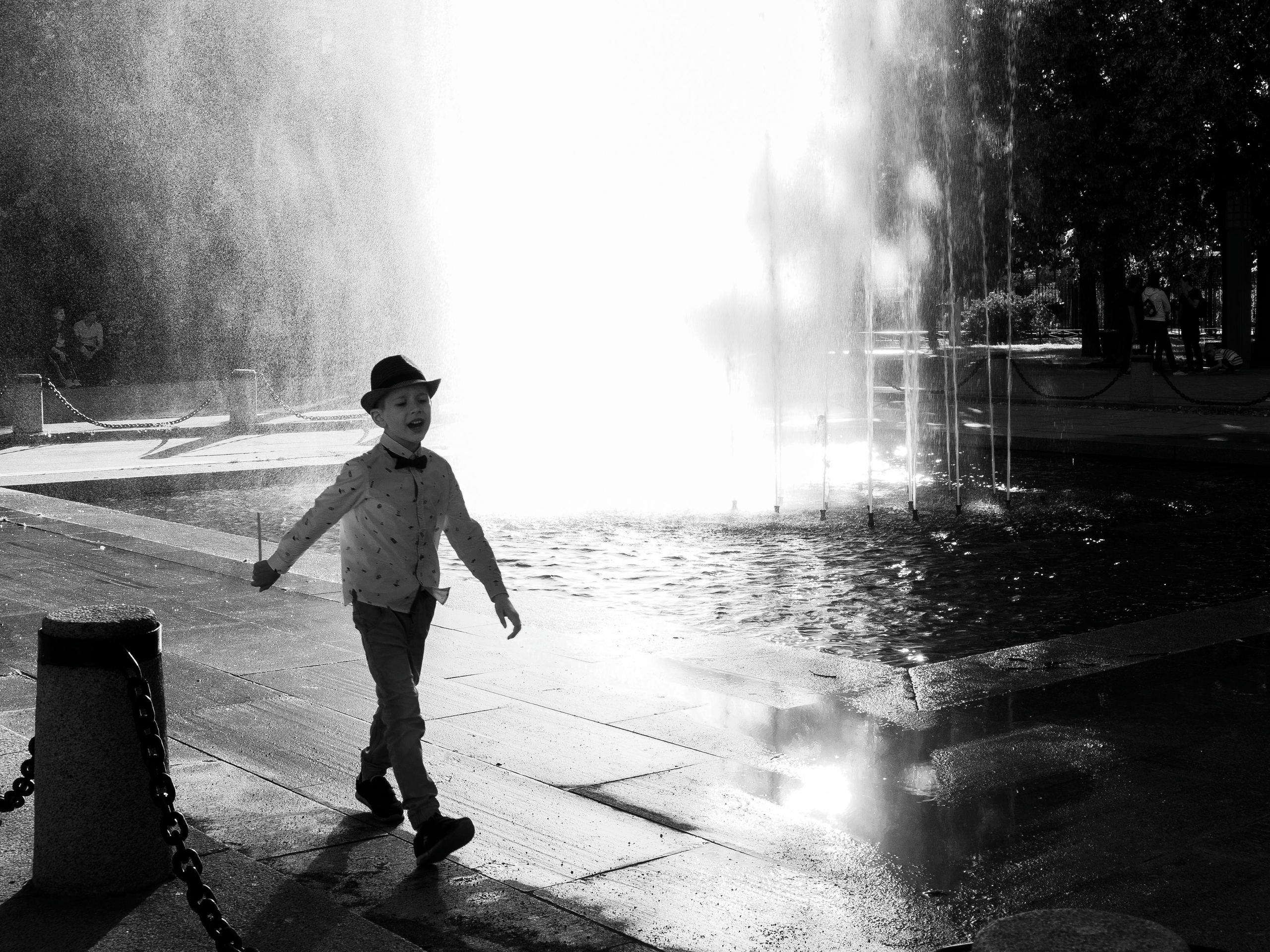 Черно-белые стрит фотографии. VKHRV