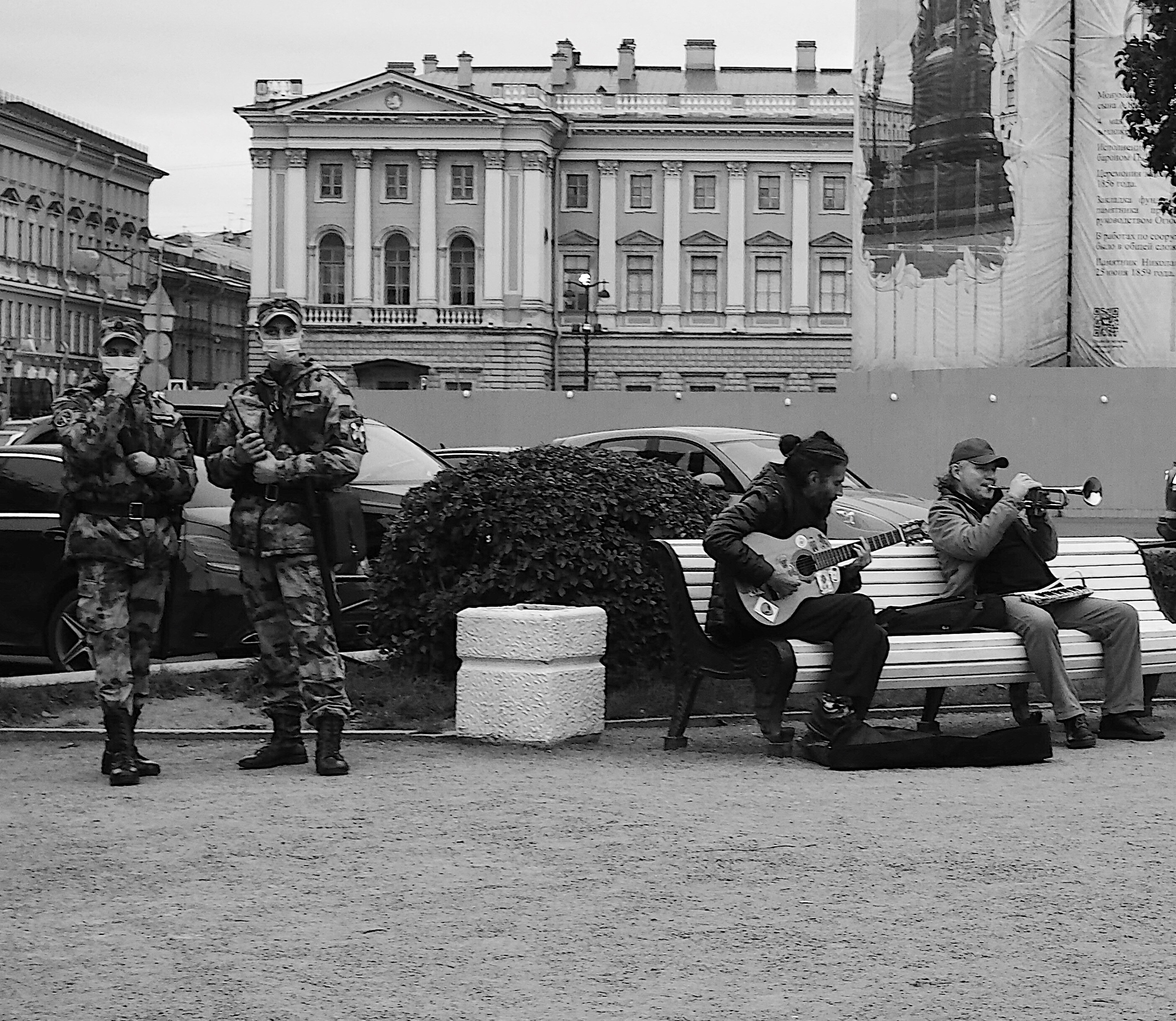 Черно-белые стрит фотографии. VKHRV