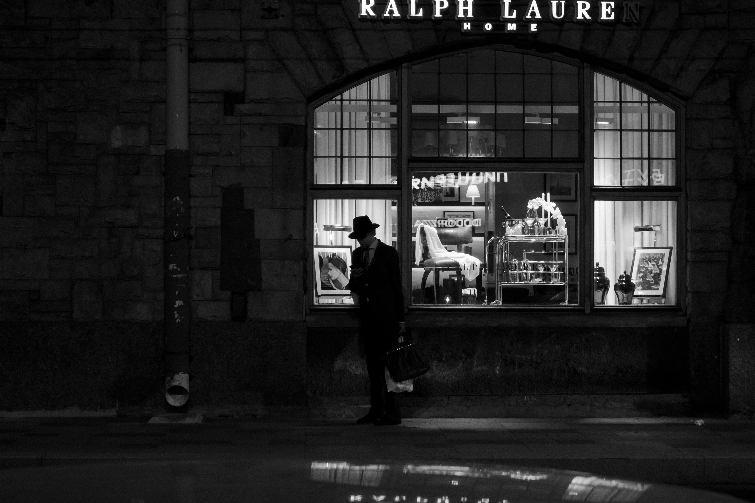 Черно-белые стрит фотографии. VKHRV