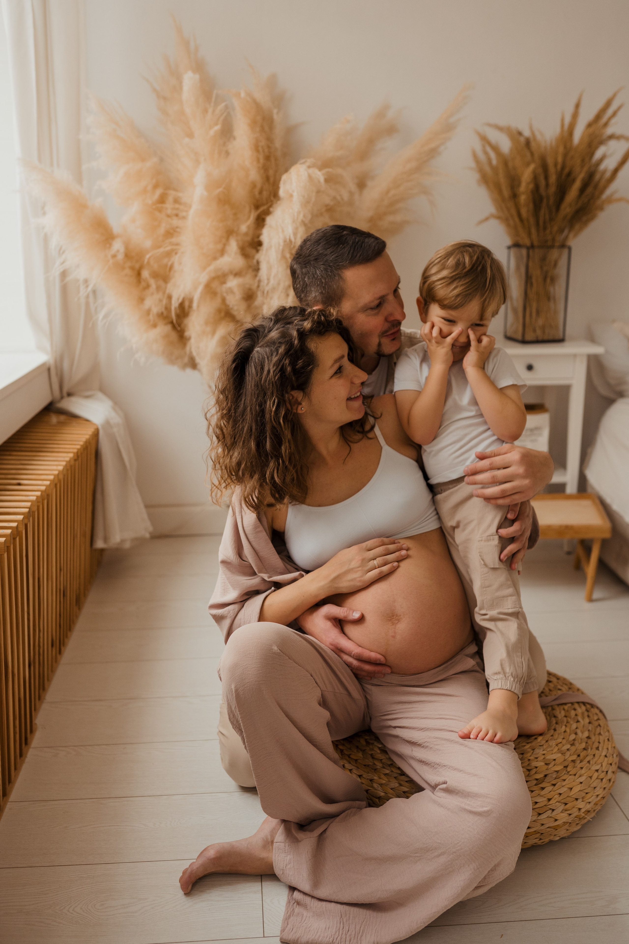Семейная фотосессия в студии в Москве, семейный фотограф Анна Полушина. Свадебный фотограф в Москве Анна Полушина