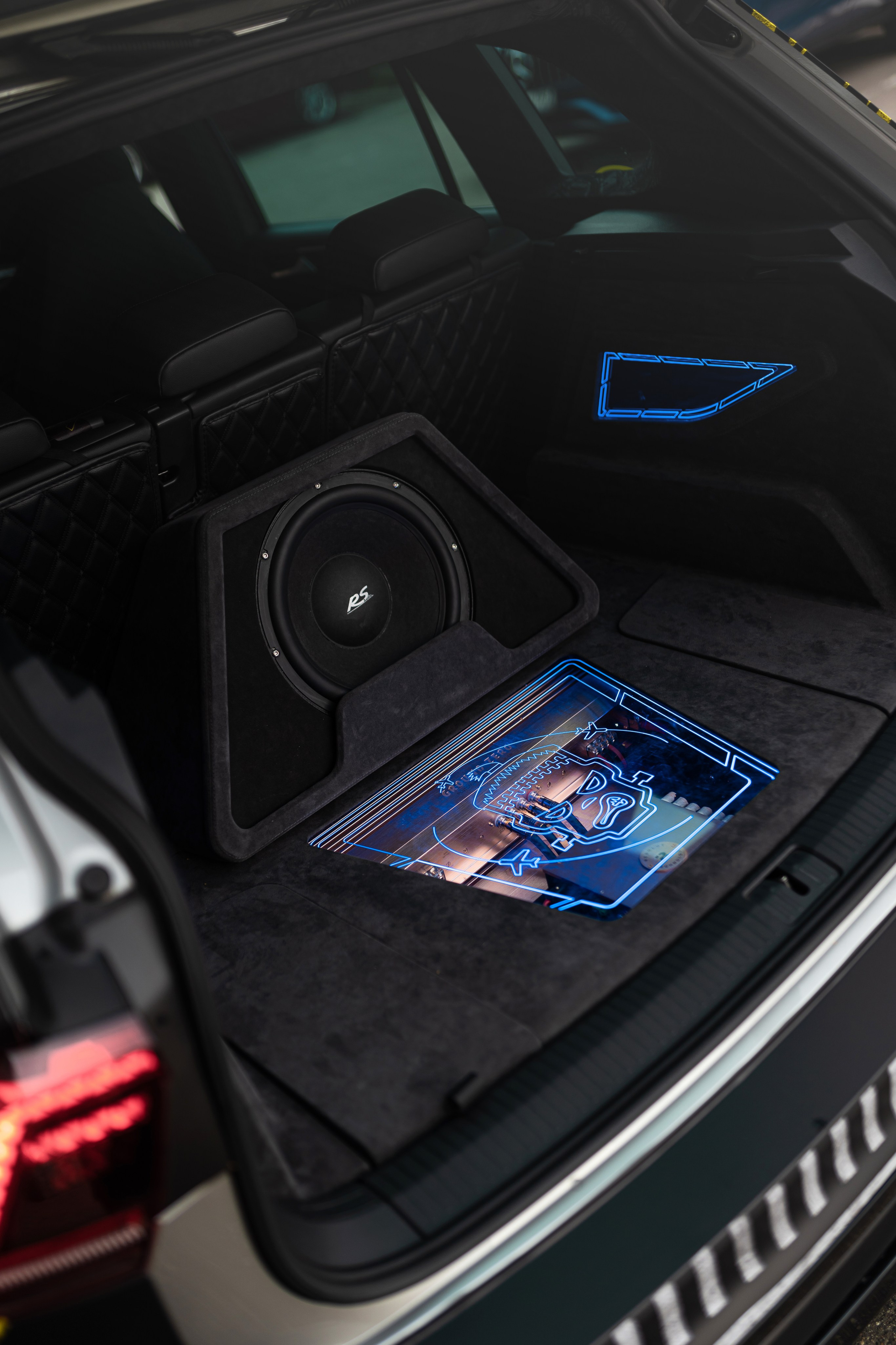 Volkswagen Tiguan by Rowl. Автомобильный фотограф в Москве | Базилев Александр