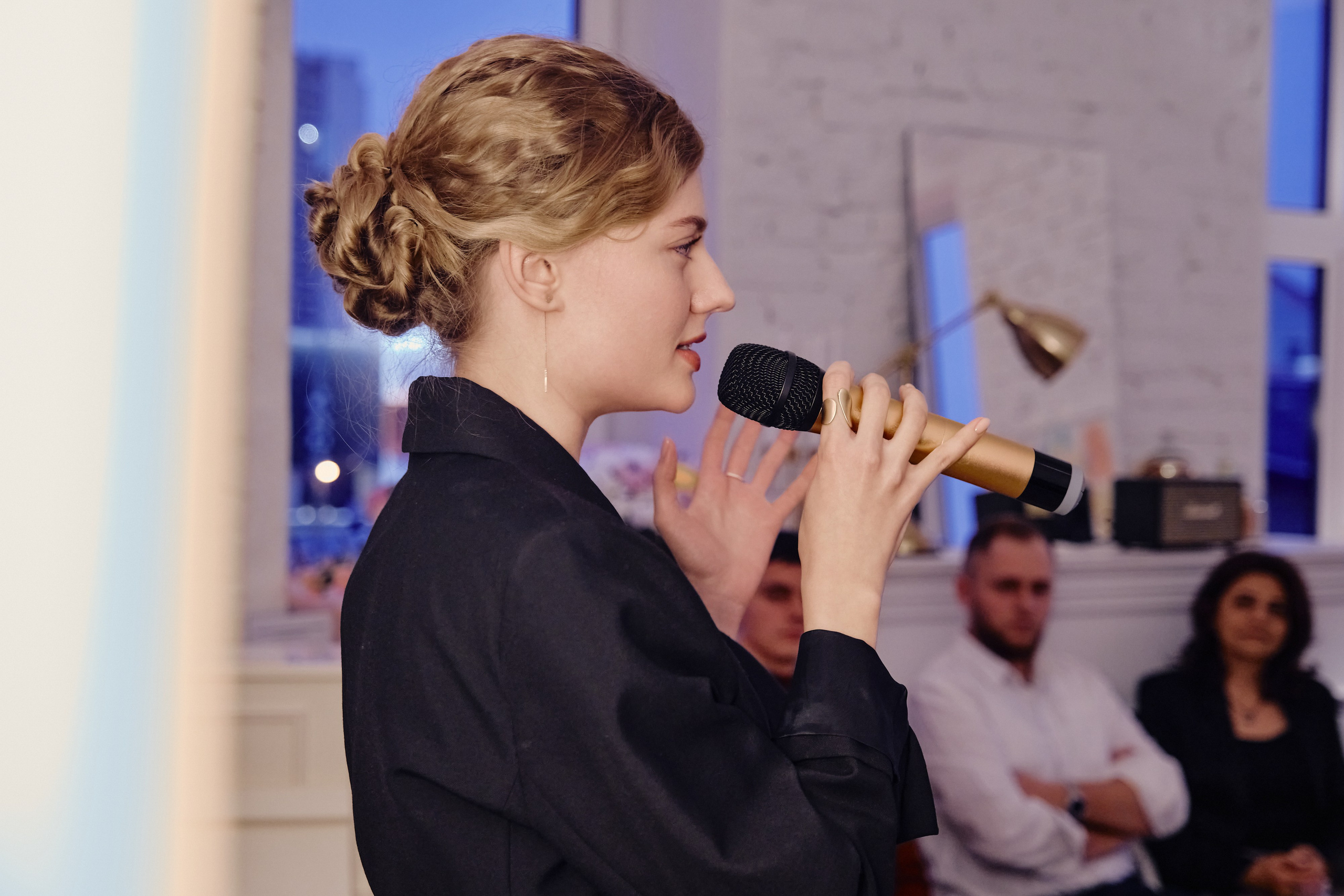 Поэтический квартирник. Репортажный фотограф Анастасия Ащепкова